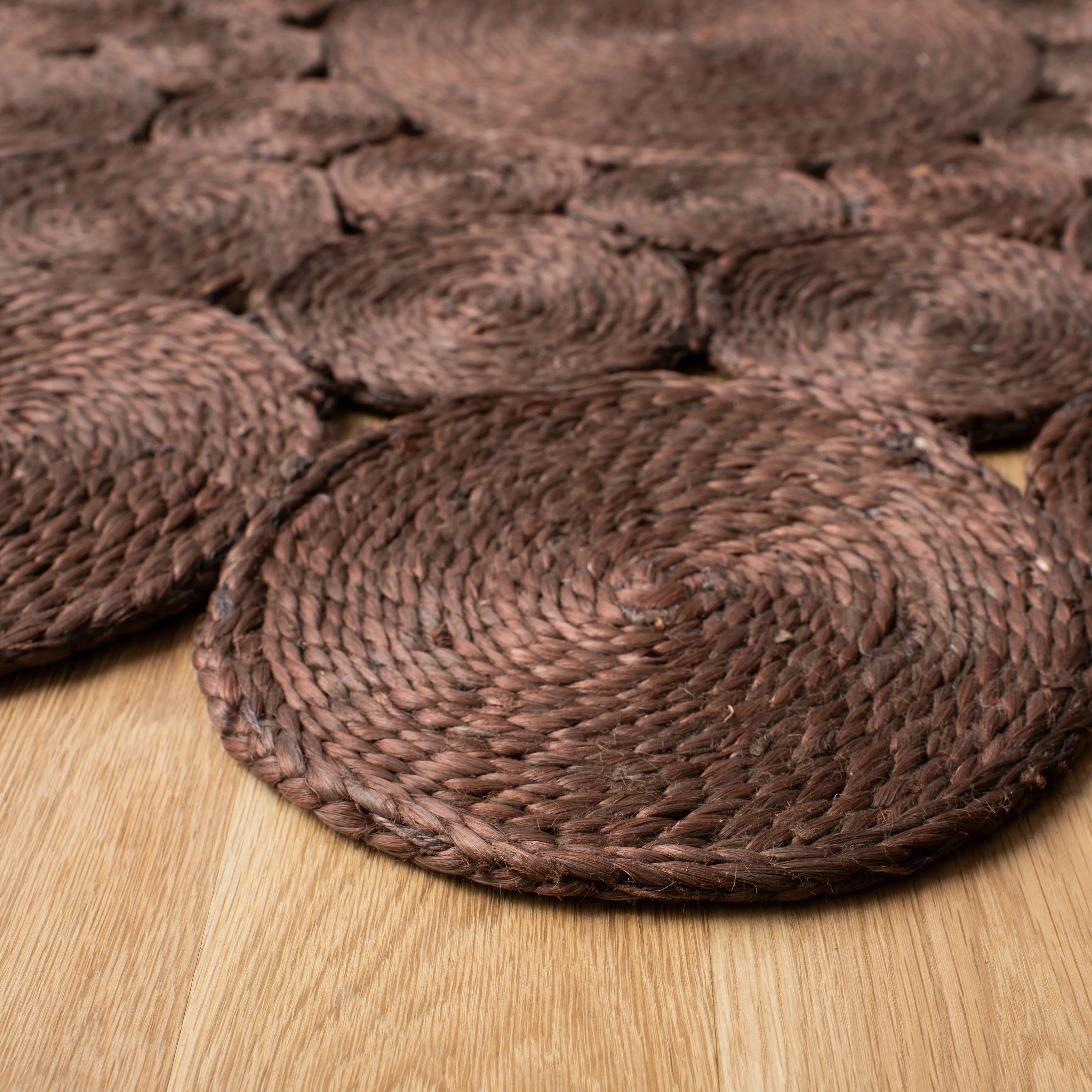 SAFAVIEH Handmade Natural Fiber Maita Country Jute Rug