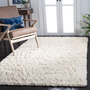 SAFAVIEH Handmade Shag Mariela Solid Wool Rug