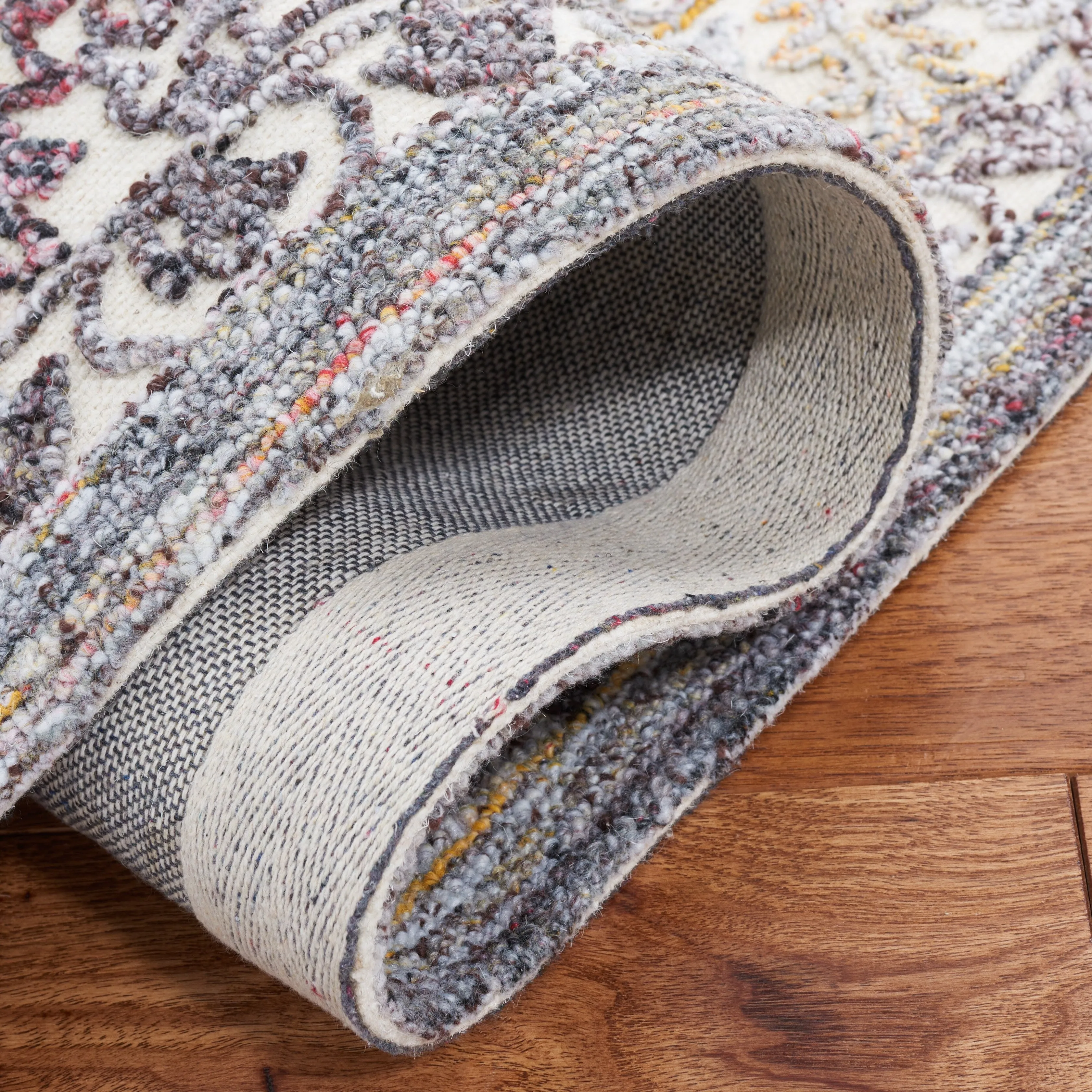 SAFAVIEH Handmade Trace Catina Rug