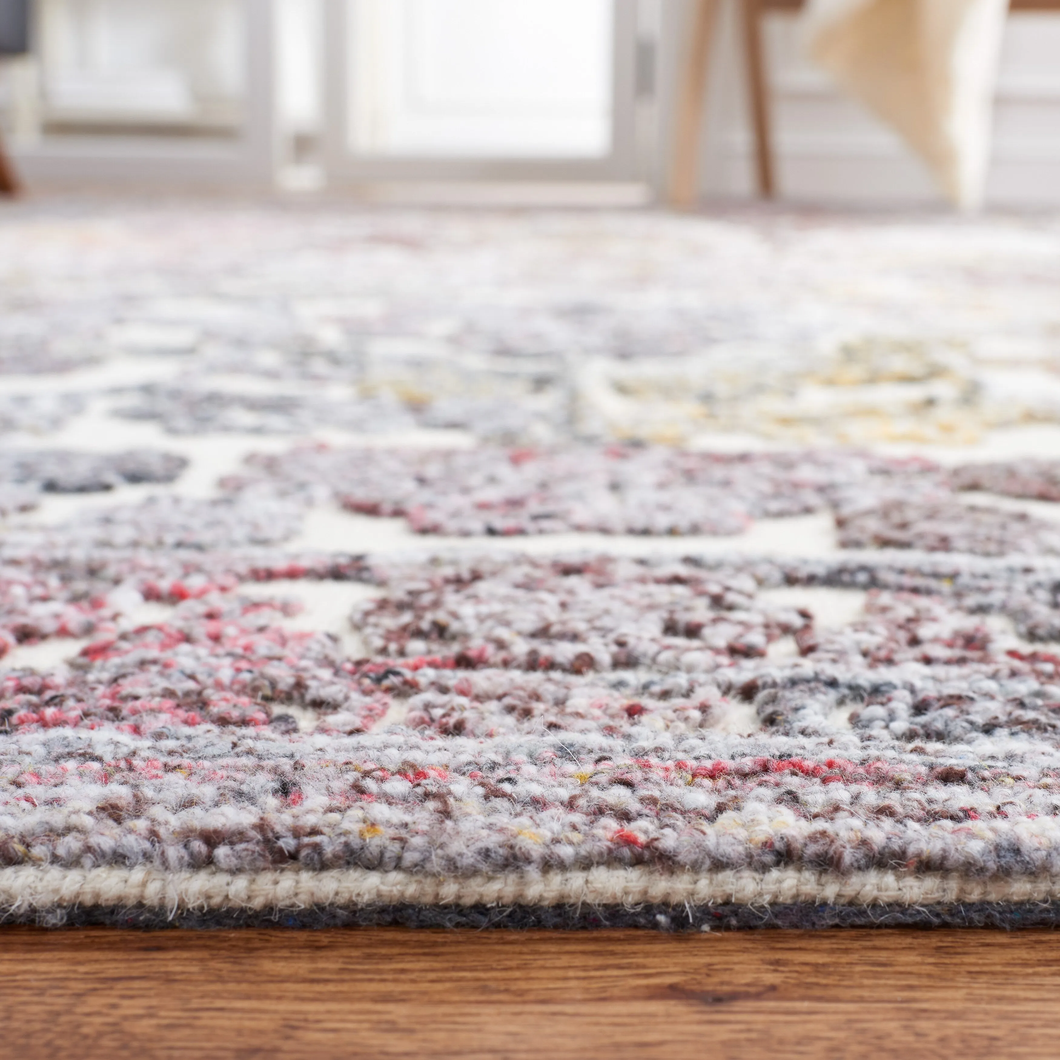 SAFAVIEH Handmade Trace Catina Rug