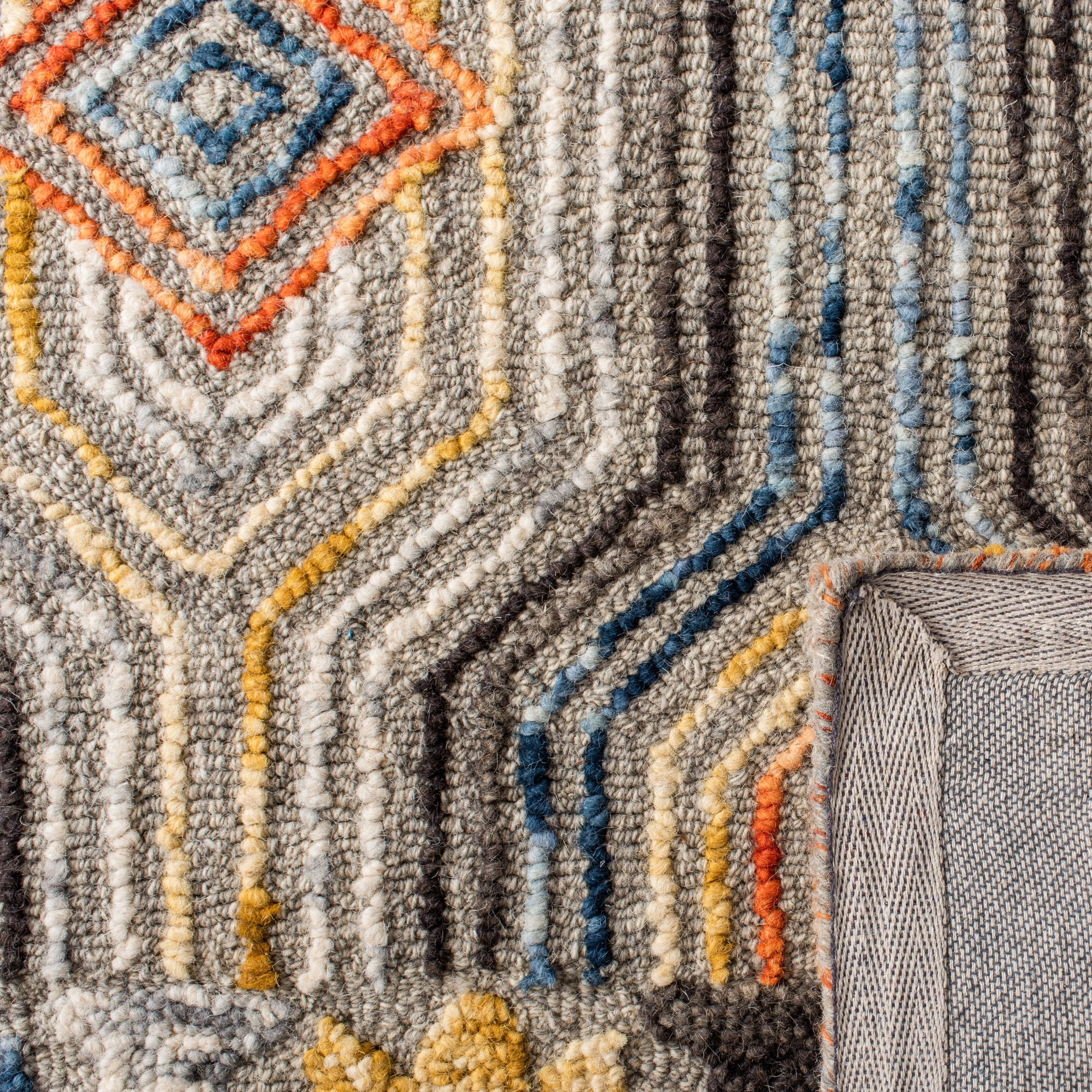 SAFAVIEH Handmade Trace Shalonda Geometric Wool Rug