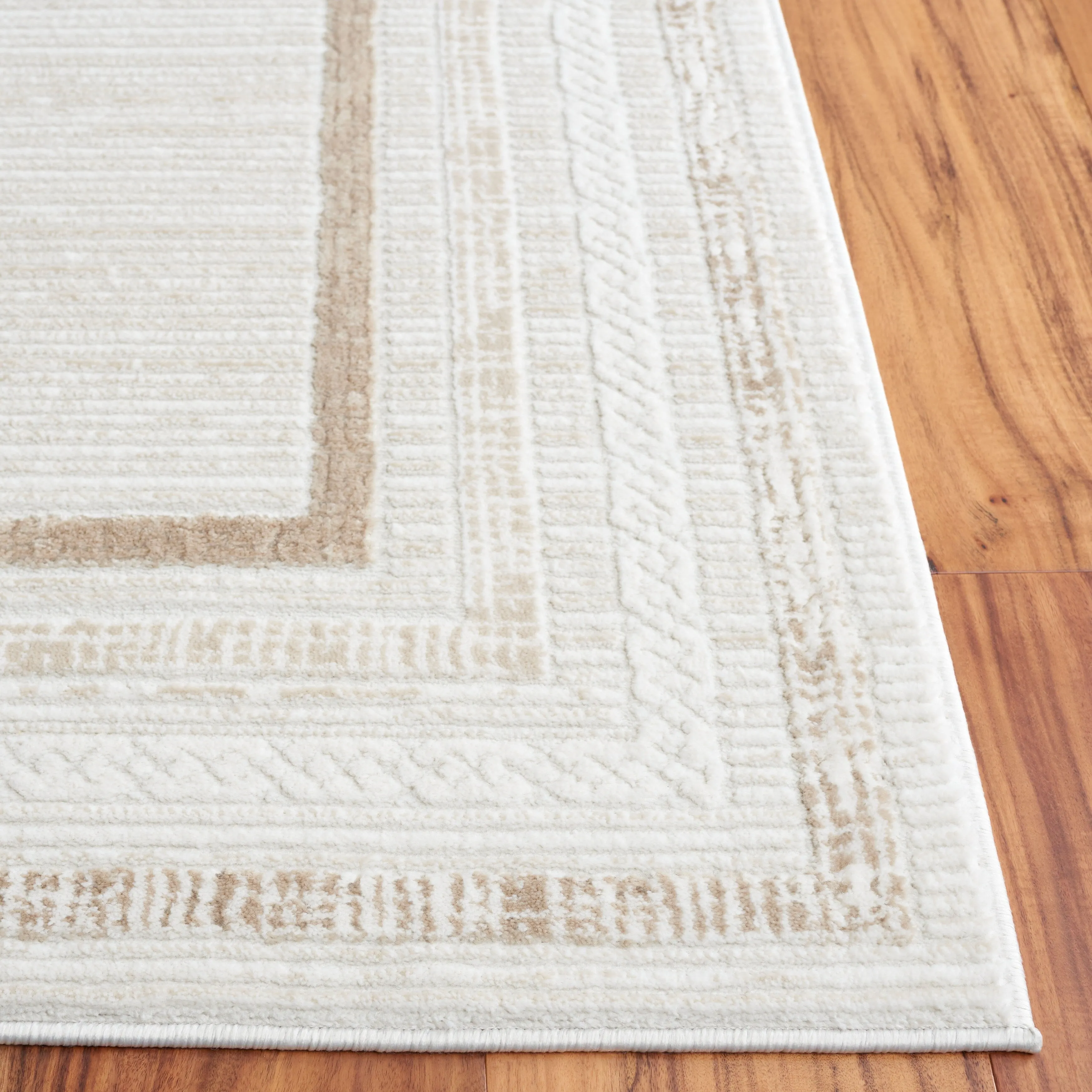 SAFAVIEH Hanna Keely Contemporary Rug