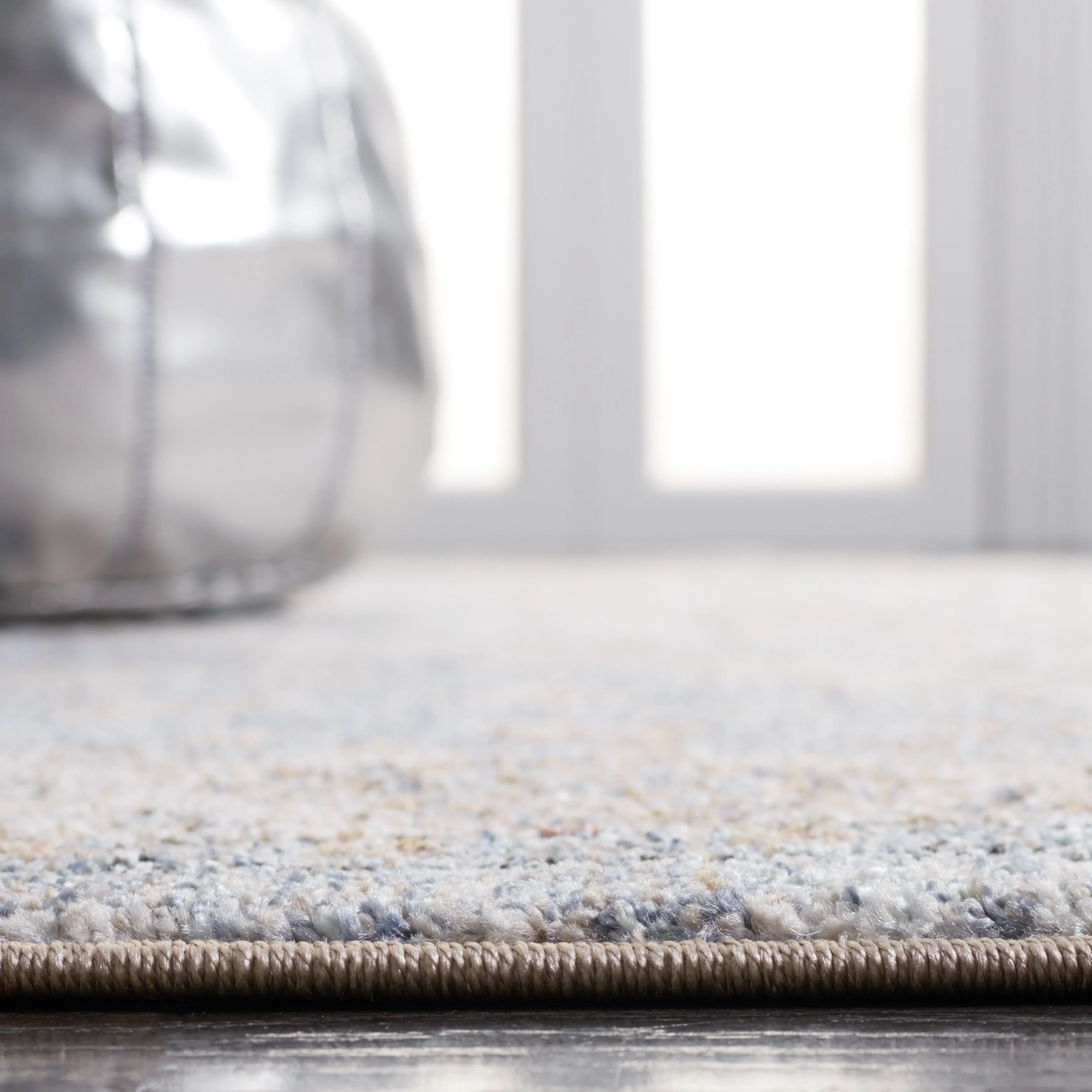 SAFAVIEH Jasmine Fonda Vintage Rug