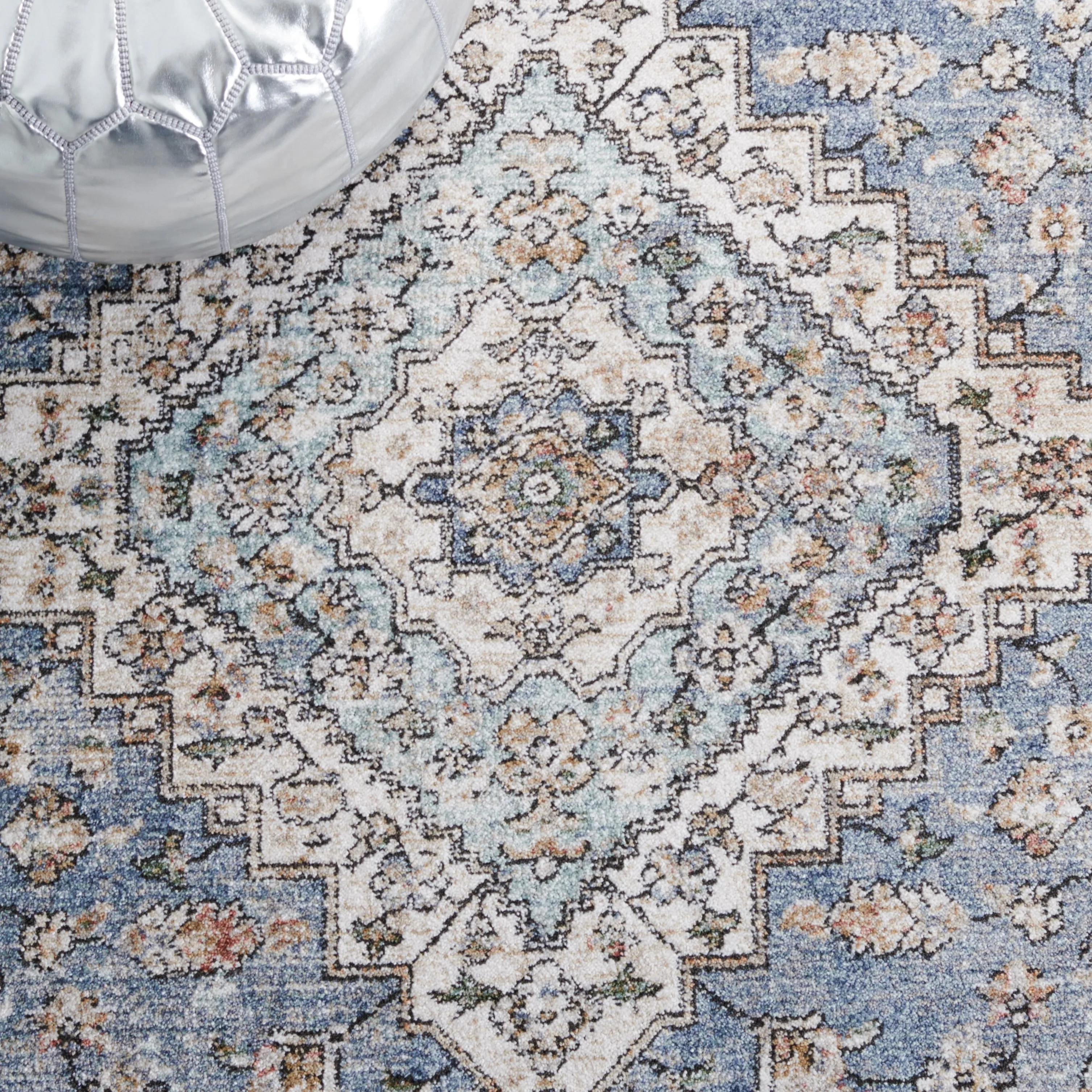 SAFAVIEH Jasmine Fonda Vintage Rug
