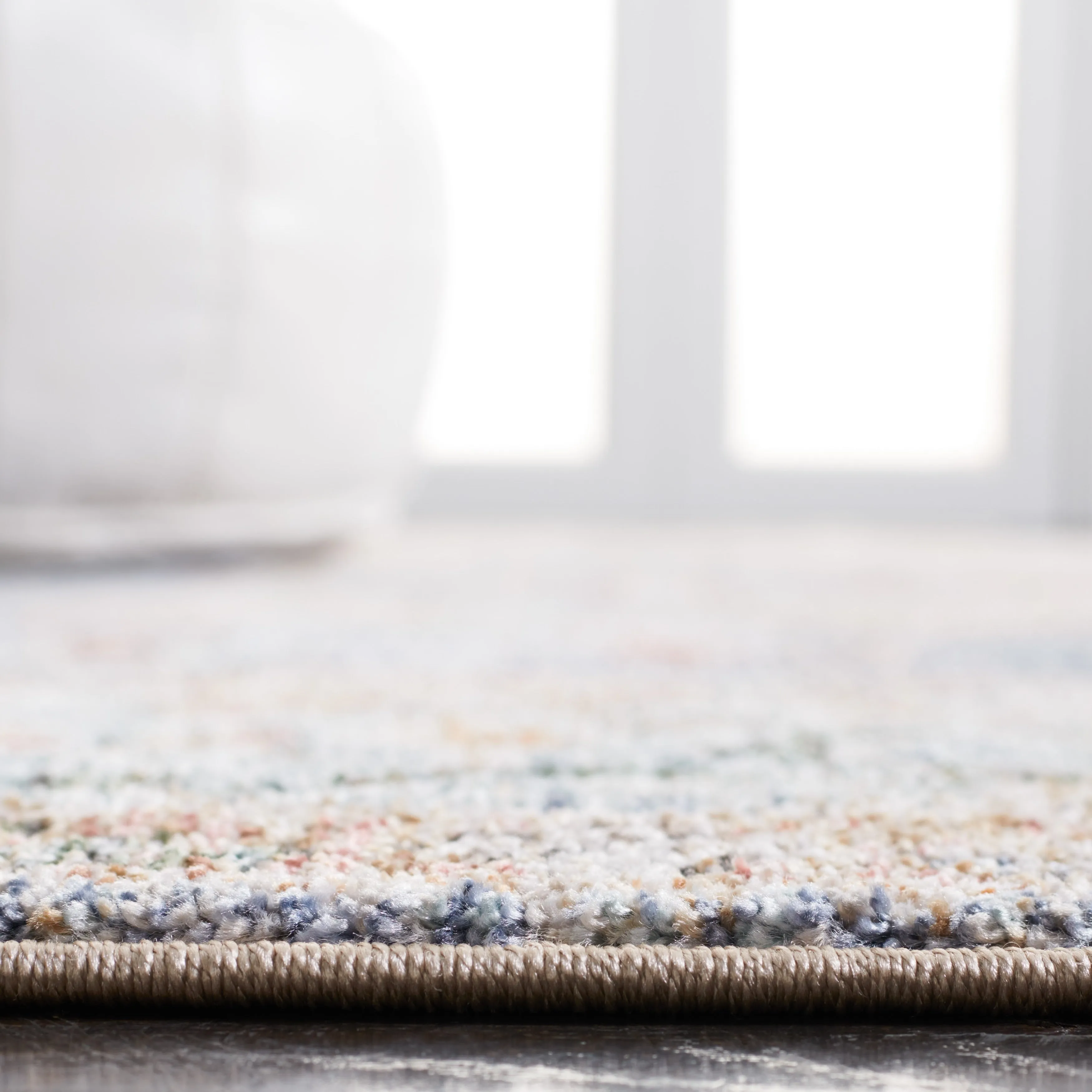SAFAVIEH Jasmine Lizabeth Vintage Rug