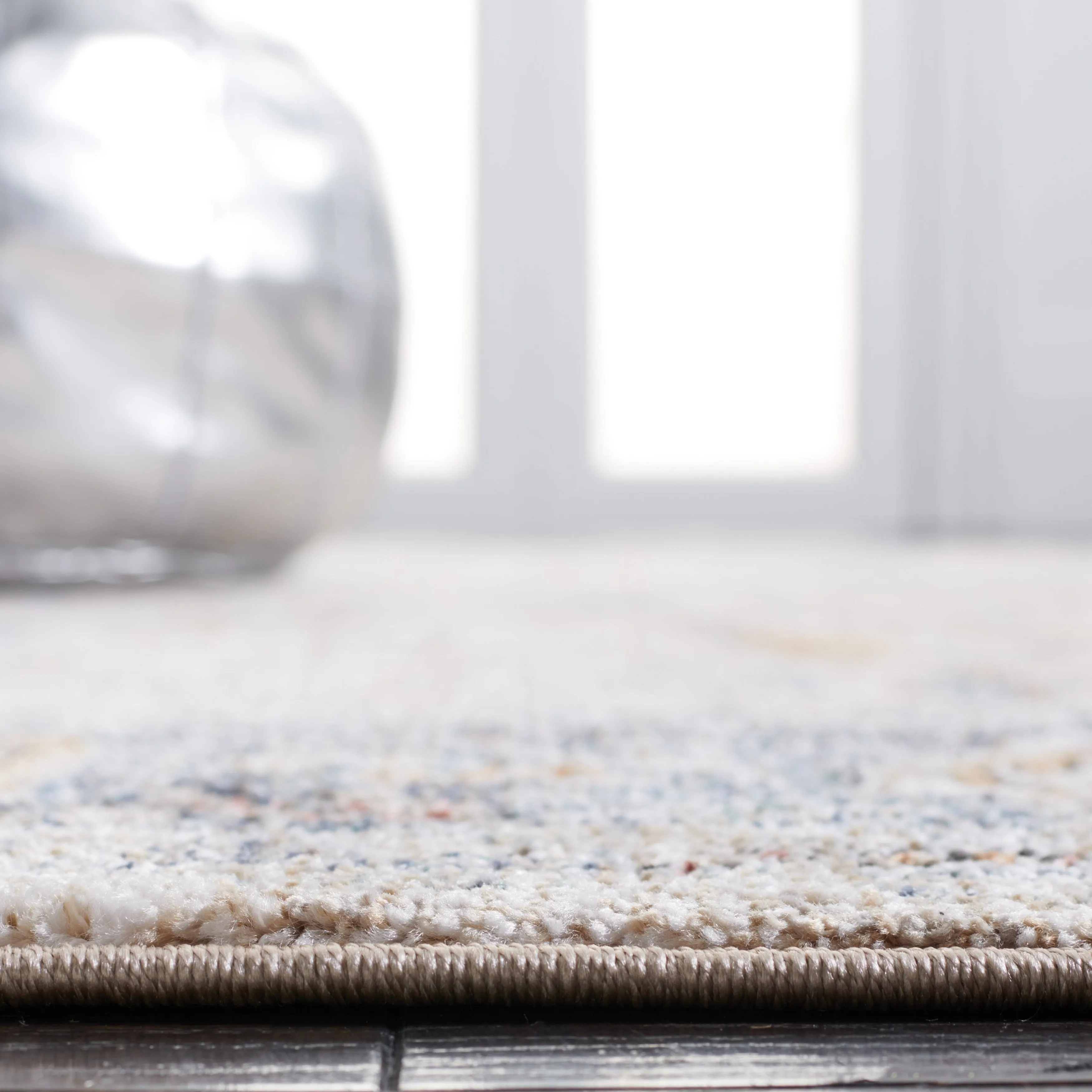 SAFAVIEH Jasmine Maura Vintage Rug