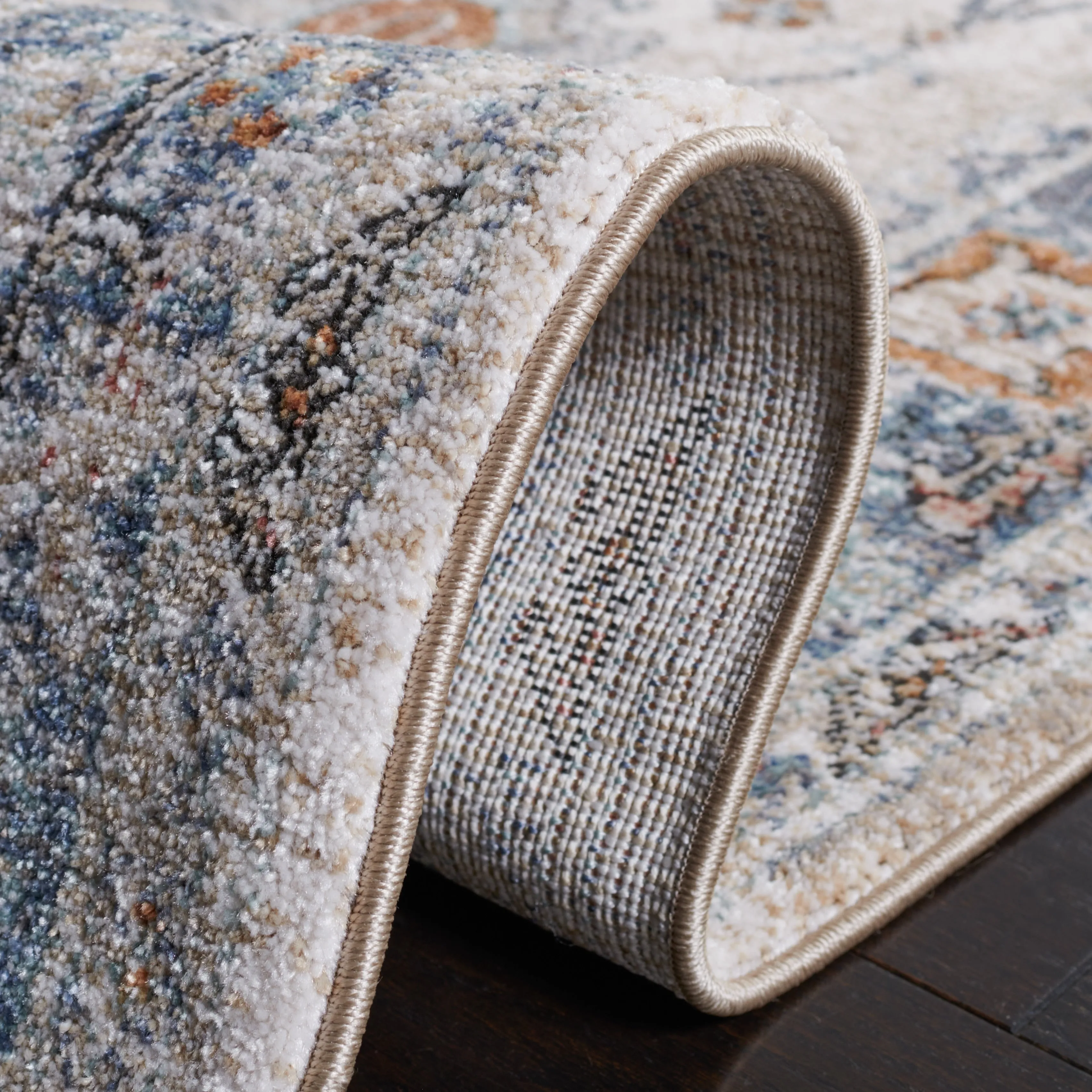 SAFAVIEH Jasmine Maura Vintage Rug