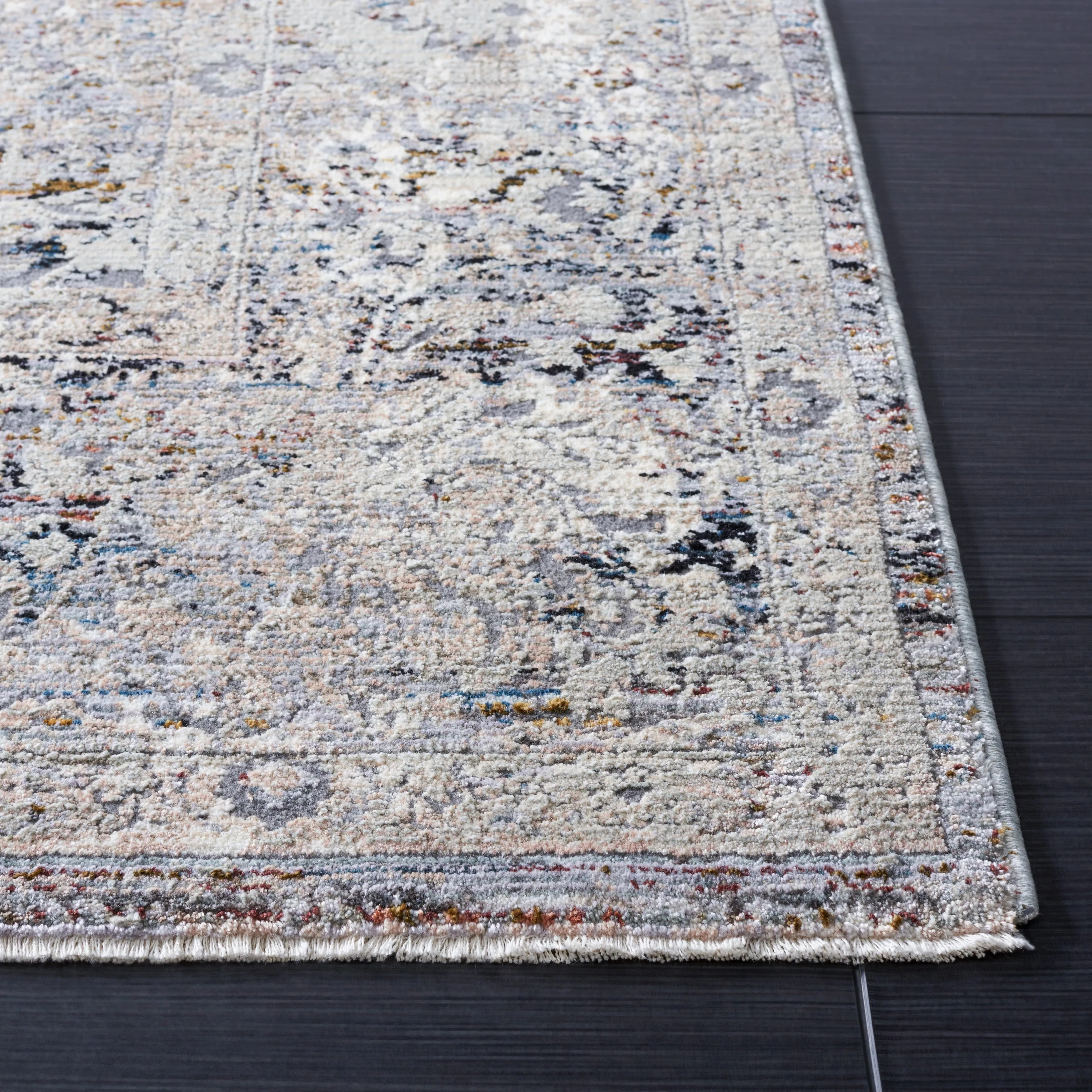 SAFAVIEH Limitee Ziva Vintage Rug