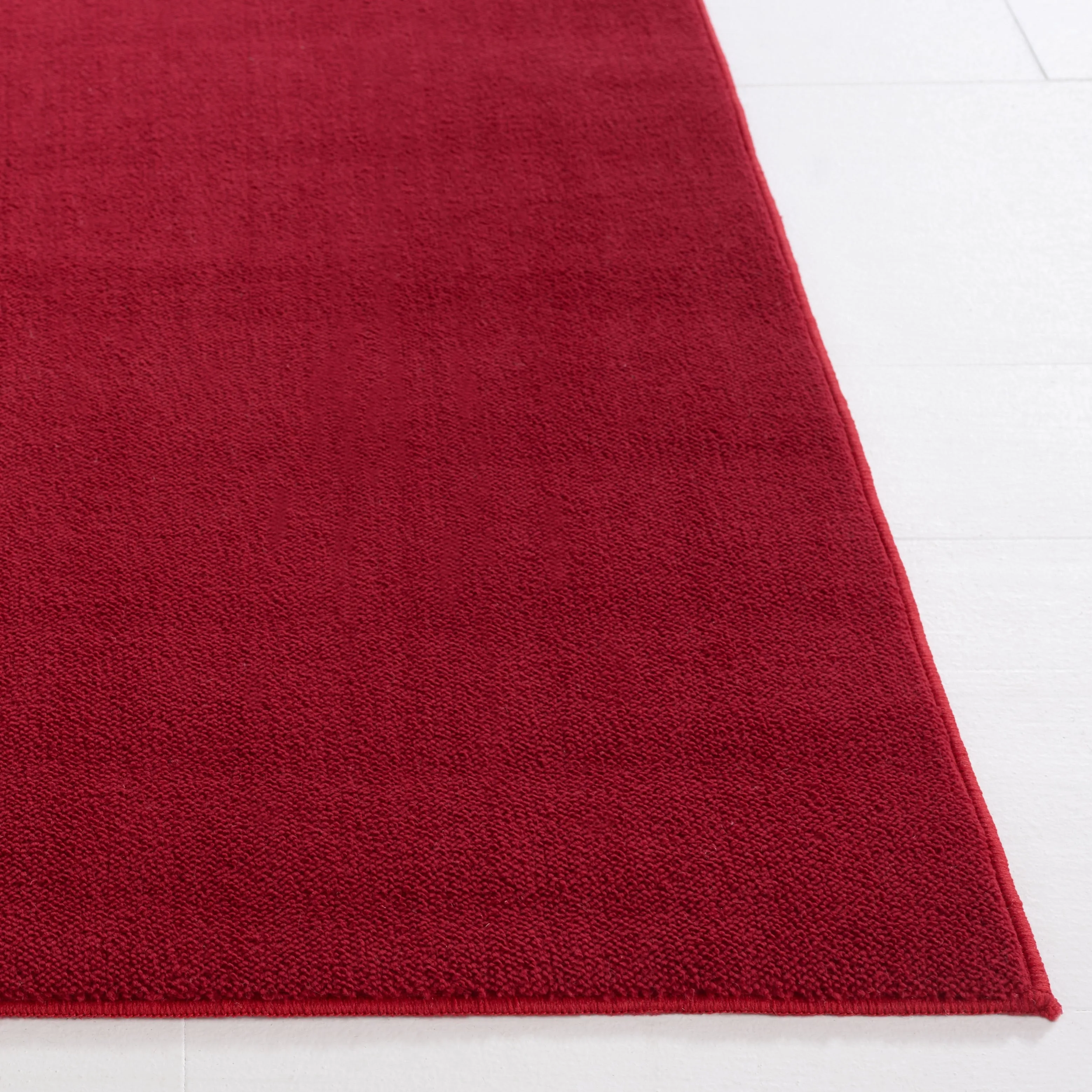 SAFAVIEH Loft Saundra Contemporary Machine Washable Rug