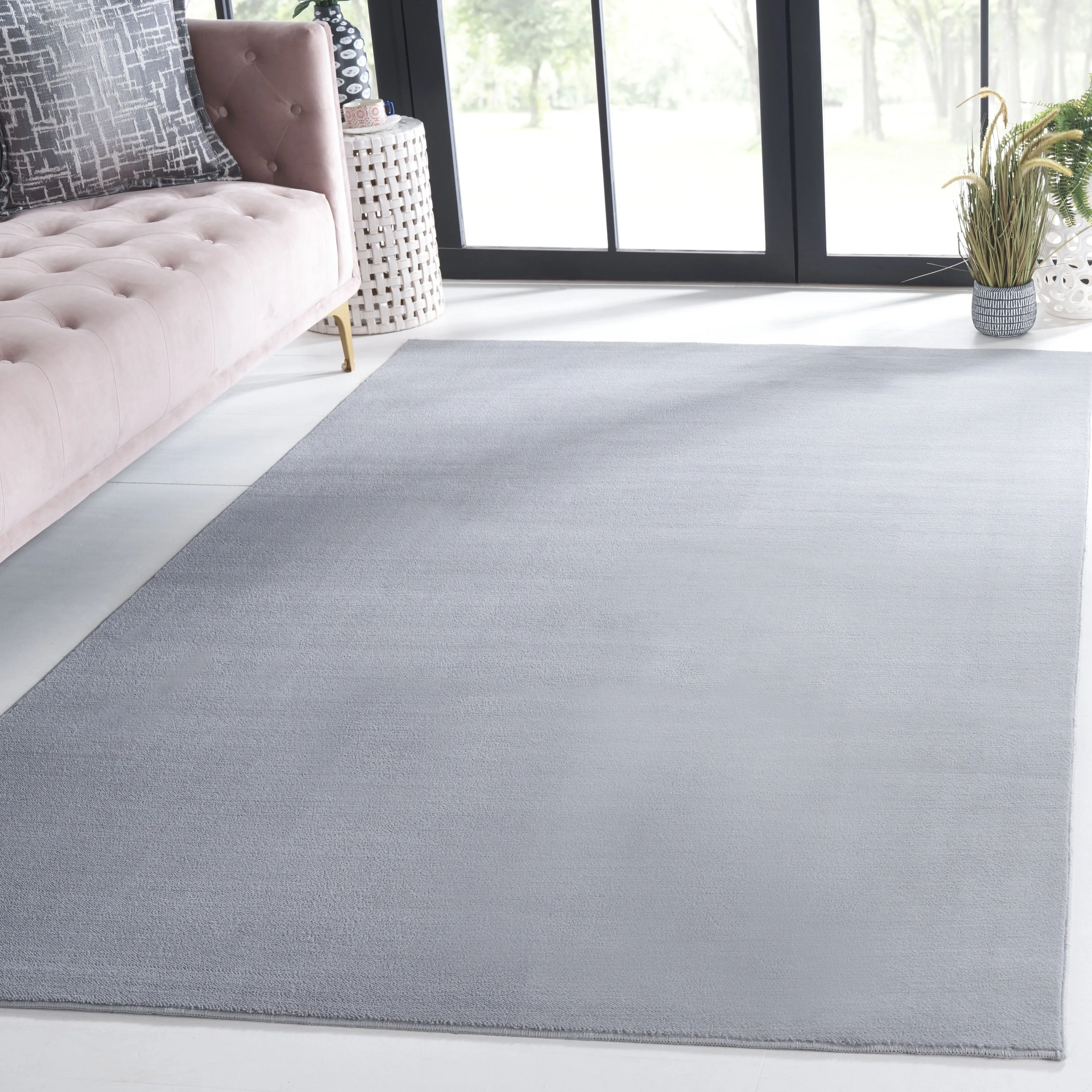 SAFAVIEH Loft Saundra Contemporary Machine Washable Rug
