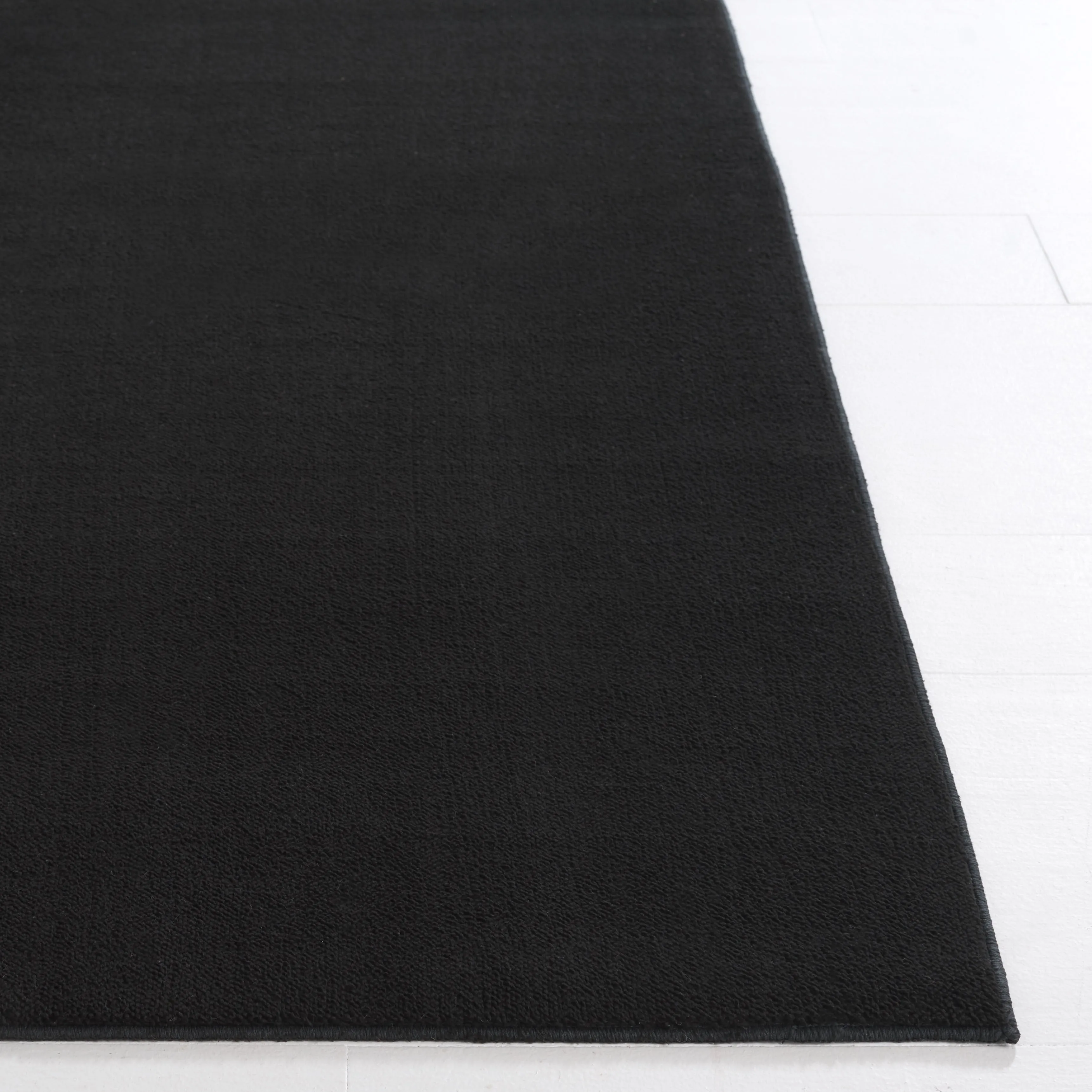 SAFAVIEH Loft Saundra Contemporary Machine Washable Rug