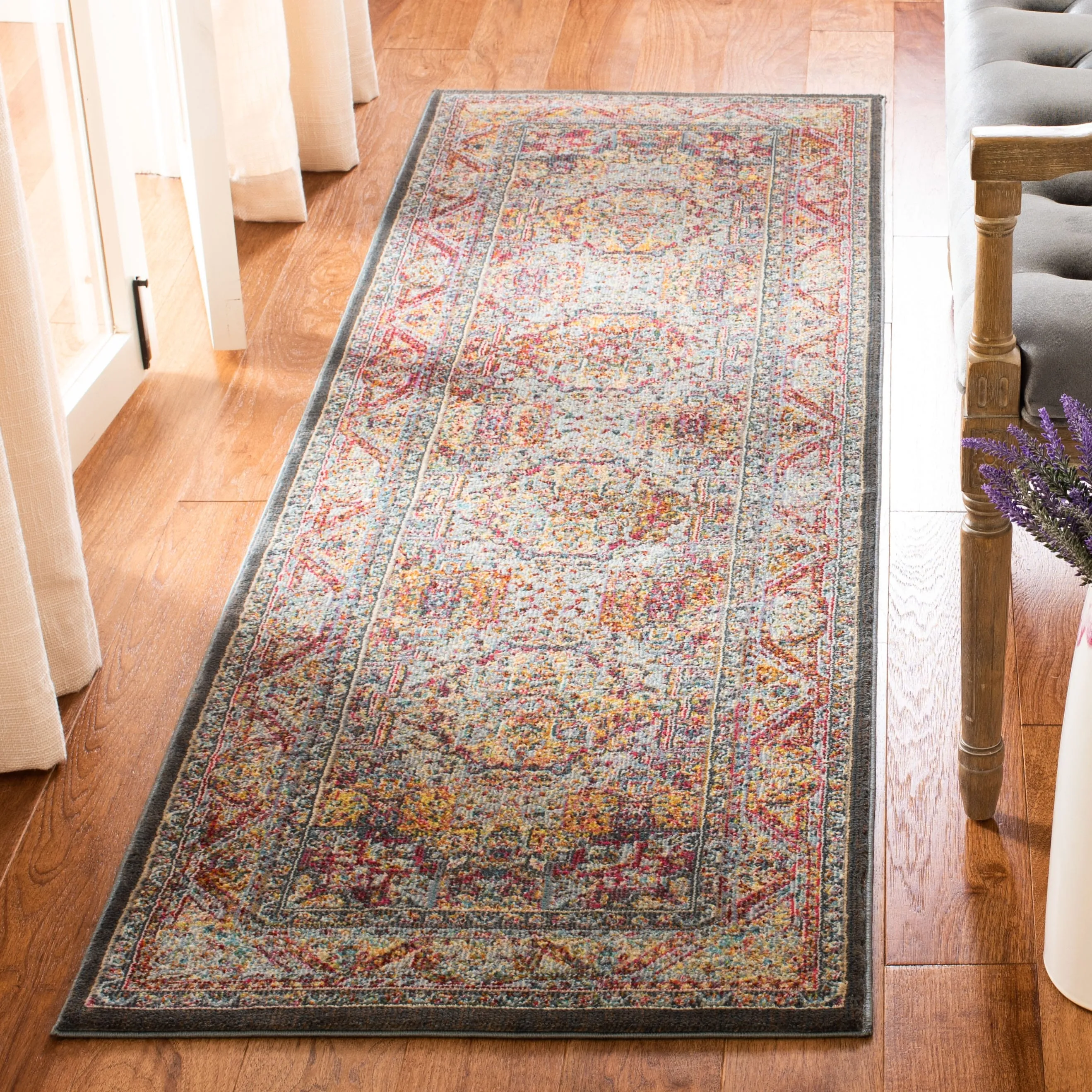 SAFAVIEH Luxor Belia Boho Medallion Distressed Rug