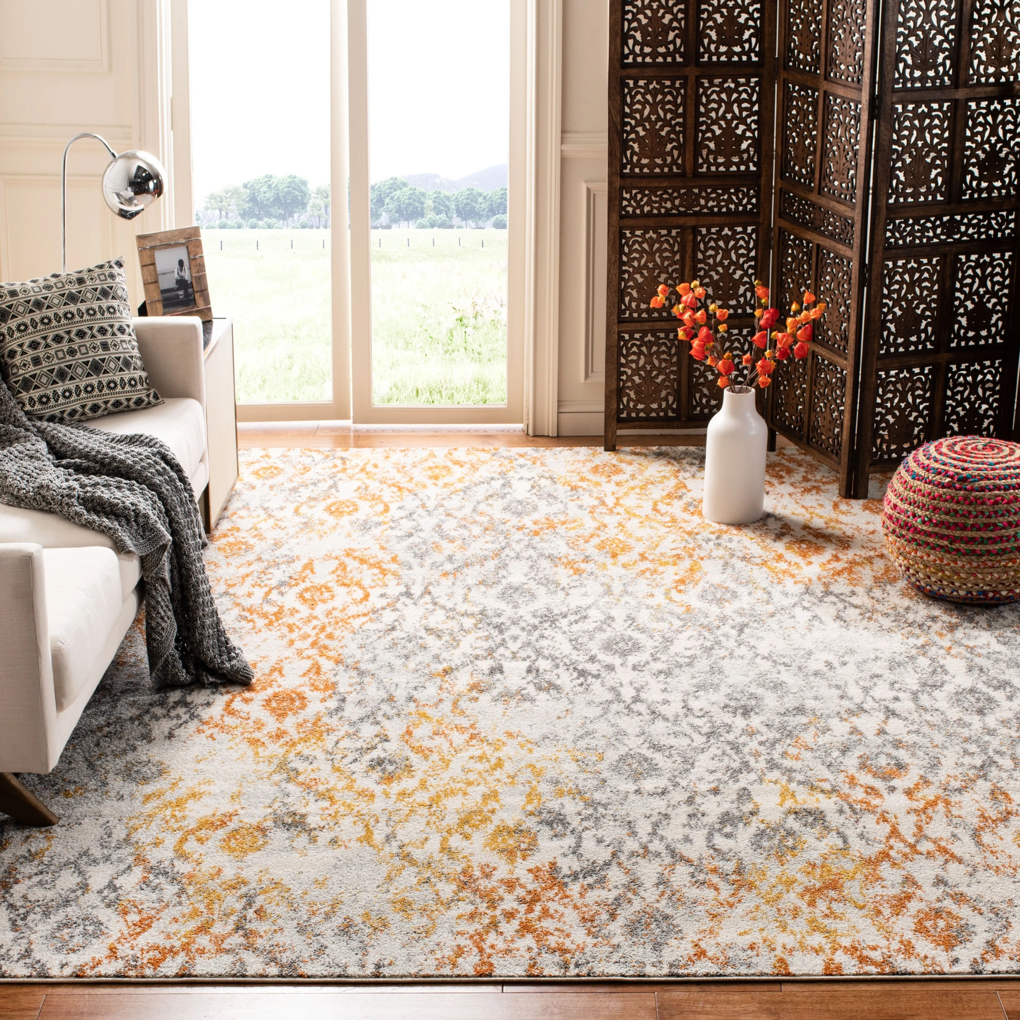 SAFAVIEH Madison Marceline Distressed Vintage Boho Rug