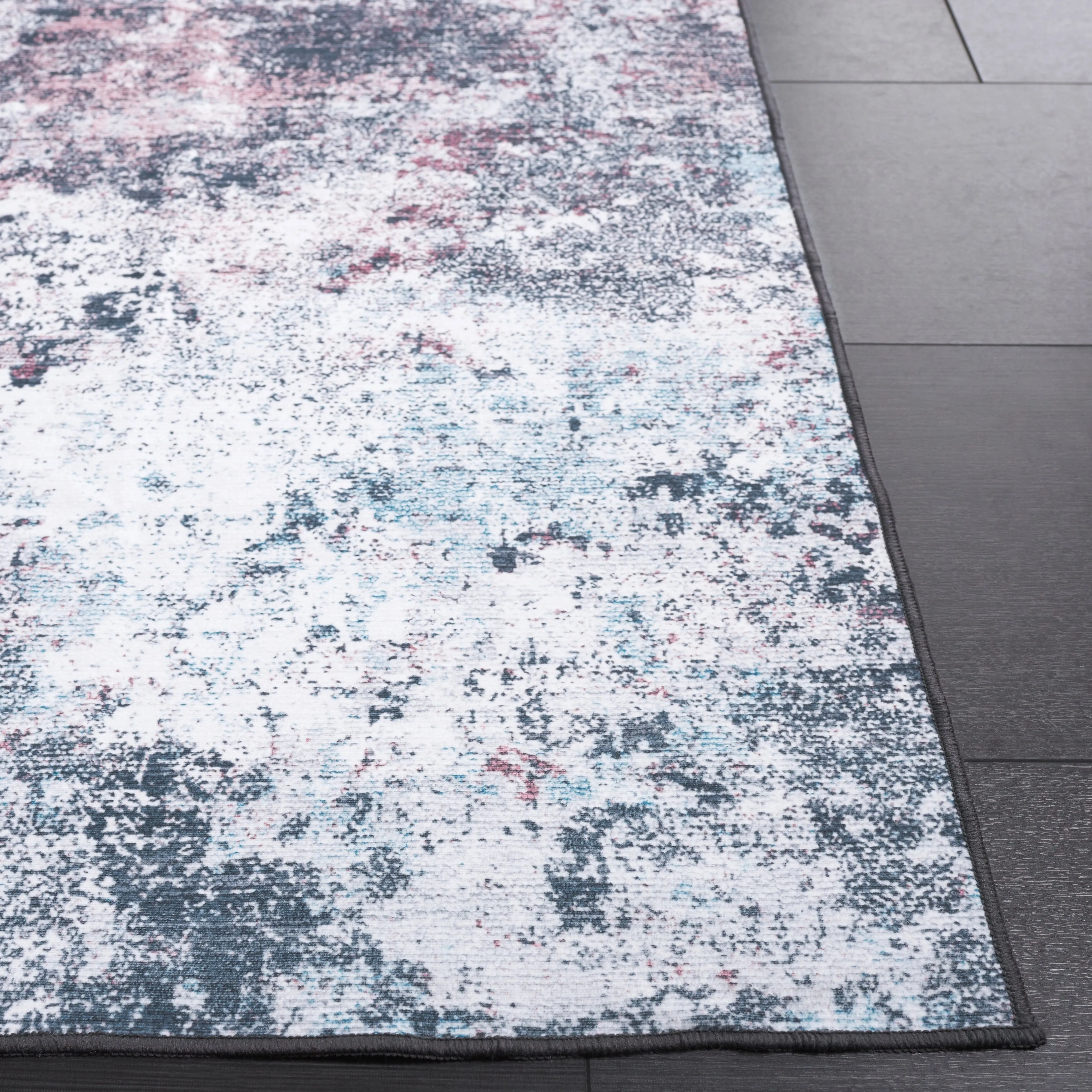 SAFAVIEH Malibu Aldona Modern & Contemporary Rug