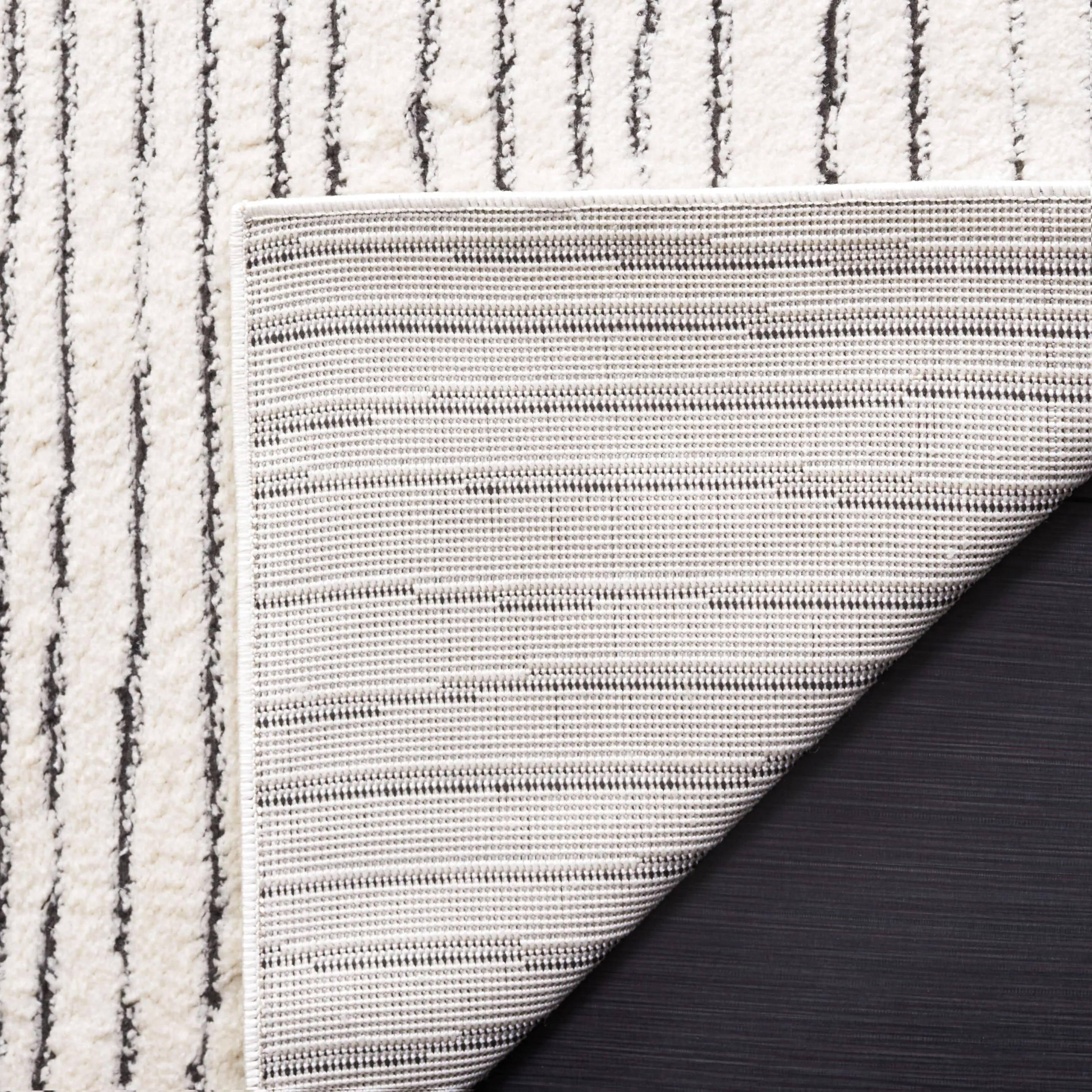 SAFAVIEH Melody Marilene Stripe Rug