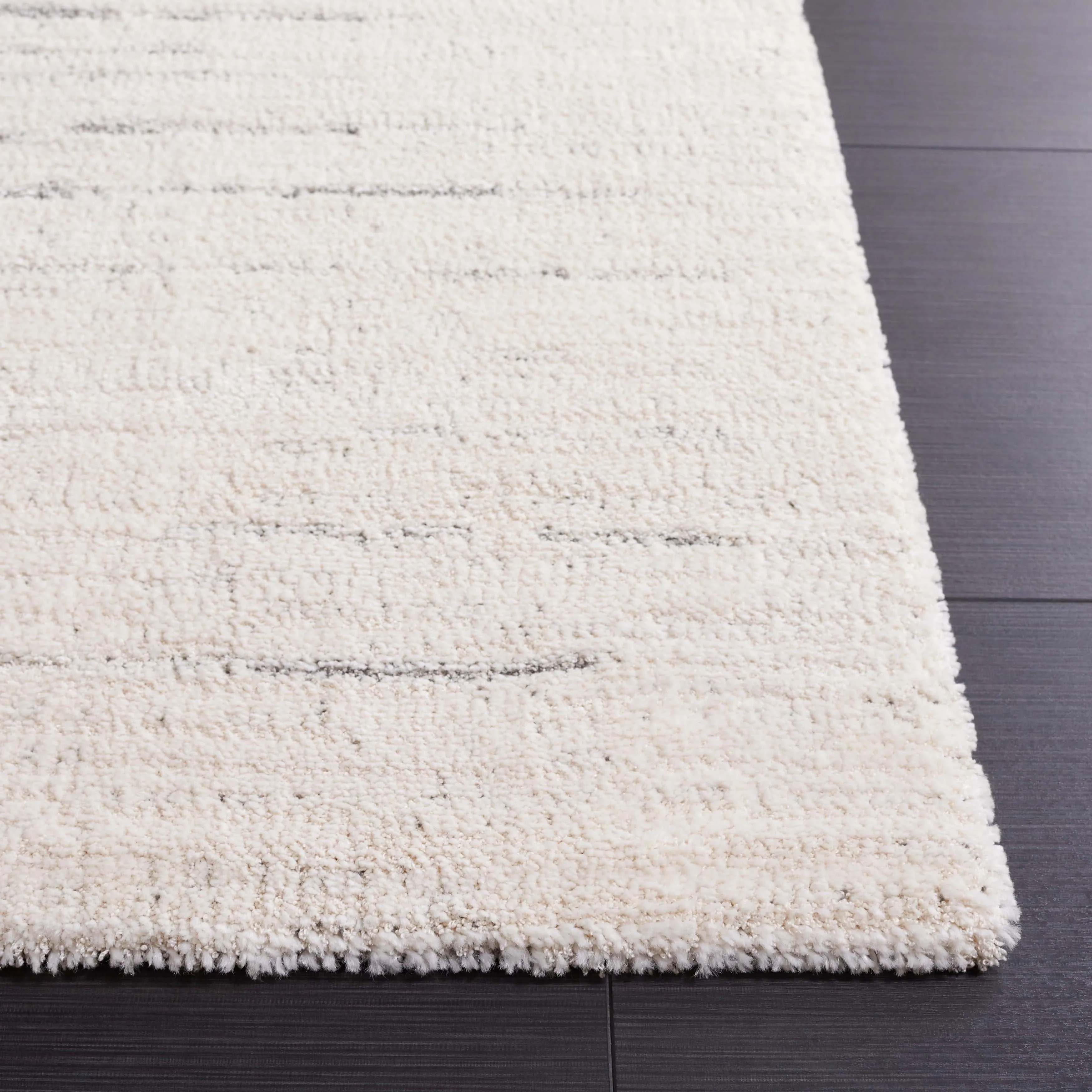 SAFAVIEH Neptune Filomena Contemporary Rug