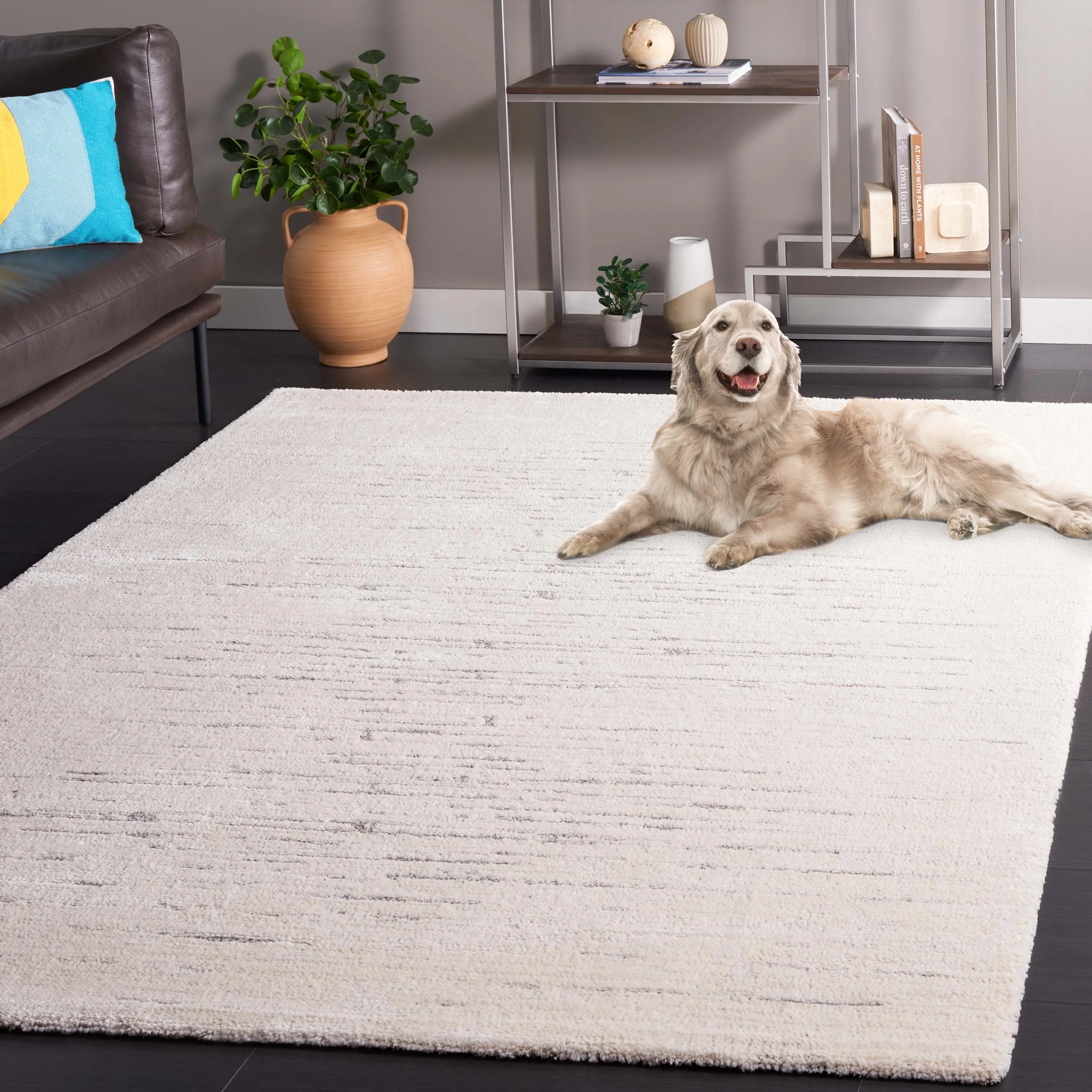SAFAVIEH Neptune Filomena Contemporary Rug