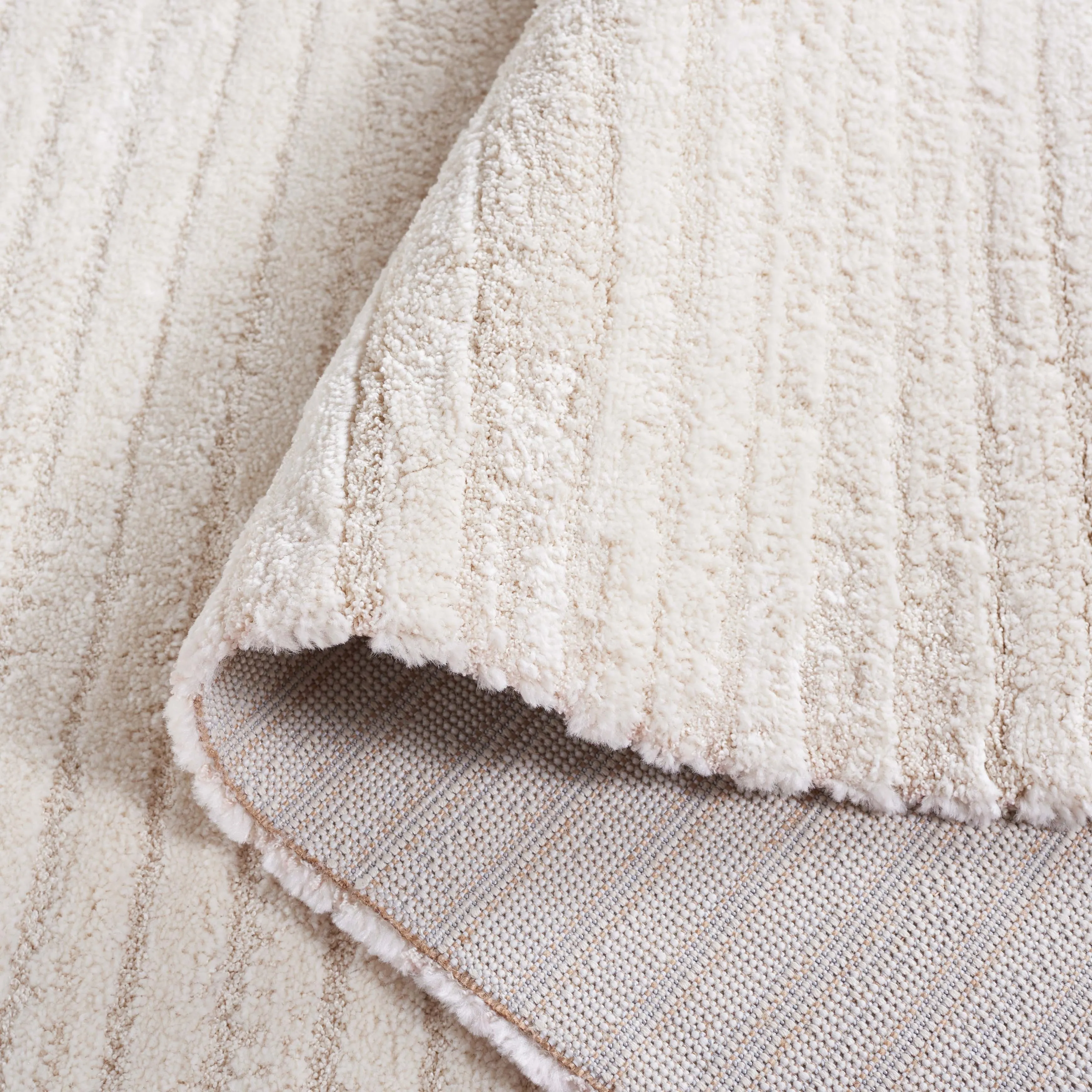 SAFAVIEH Neptune Margretta Contemporary Rug
