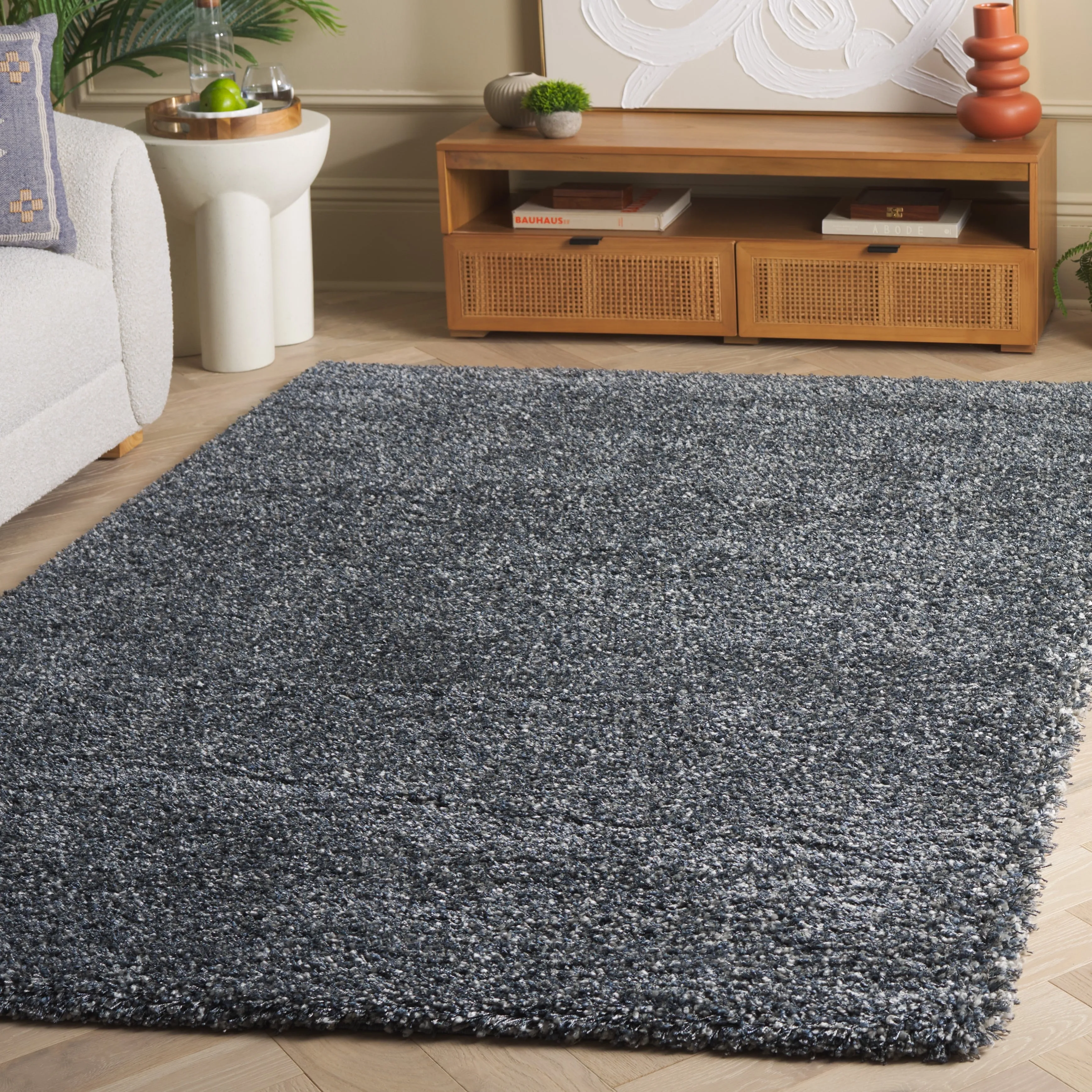 SAFAVIEH New Betsey Shag Ruslana 1.2-inch Thick Rug