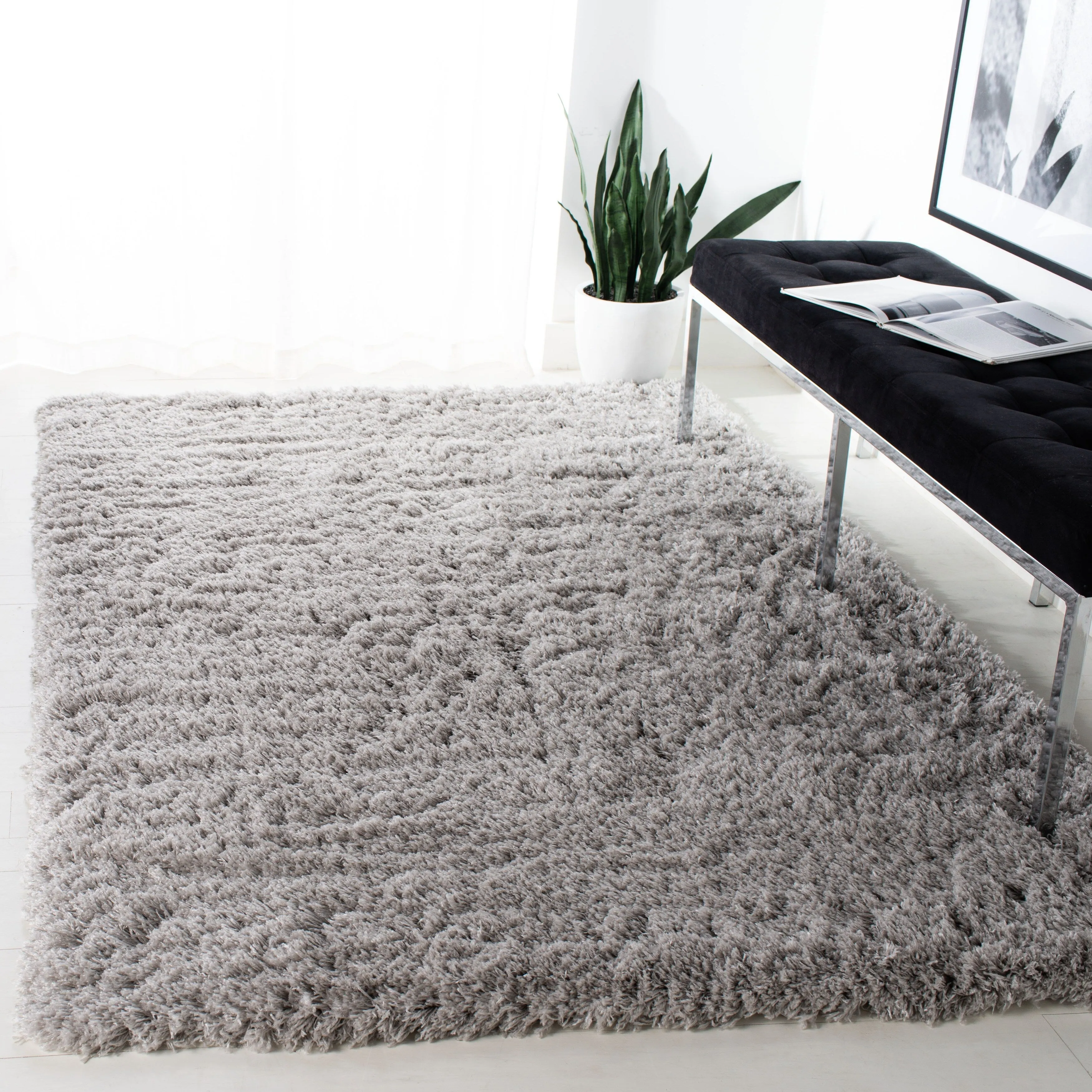 SAFAVIEH Polar Shag Alabama Glam Solid 3-inch Extra Thick