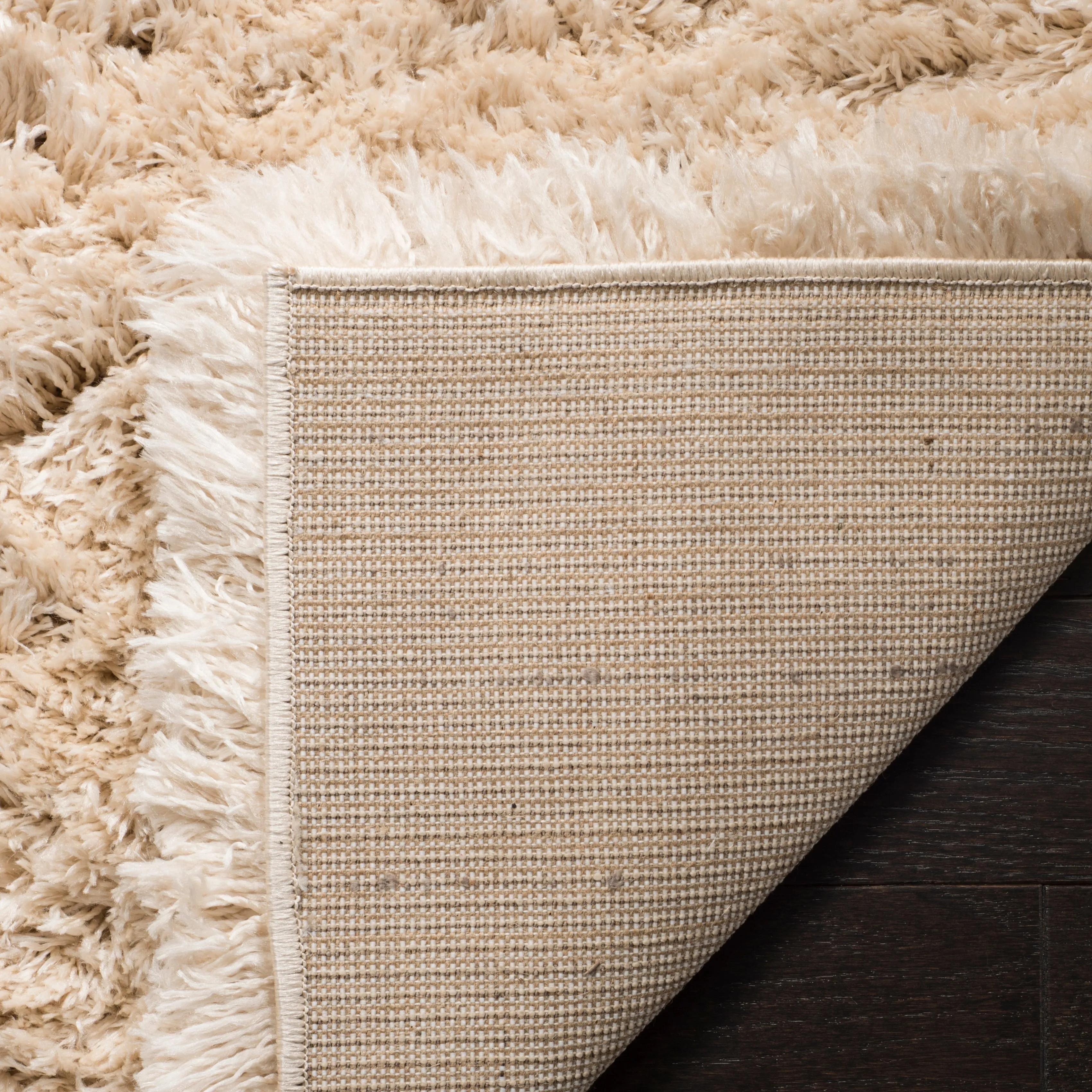 SAFAVIEH Polar Shag Alabama Glam Solid 3-inch Extra Thick