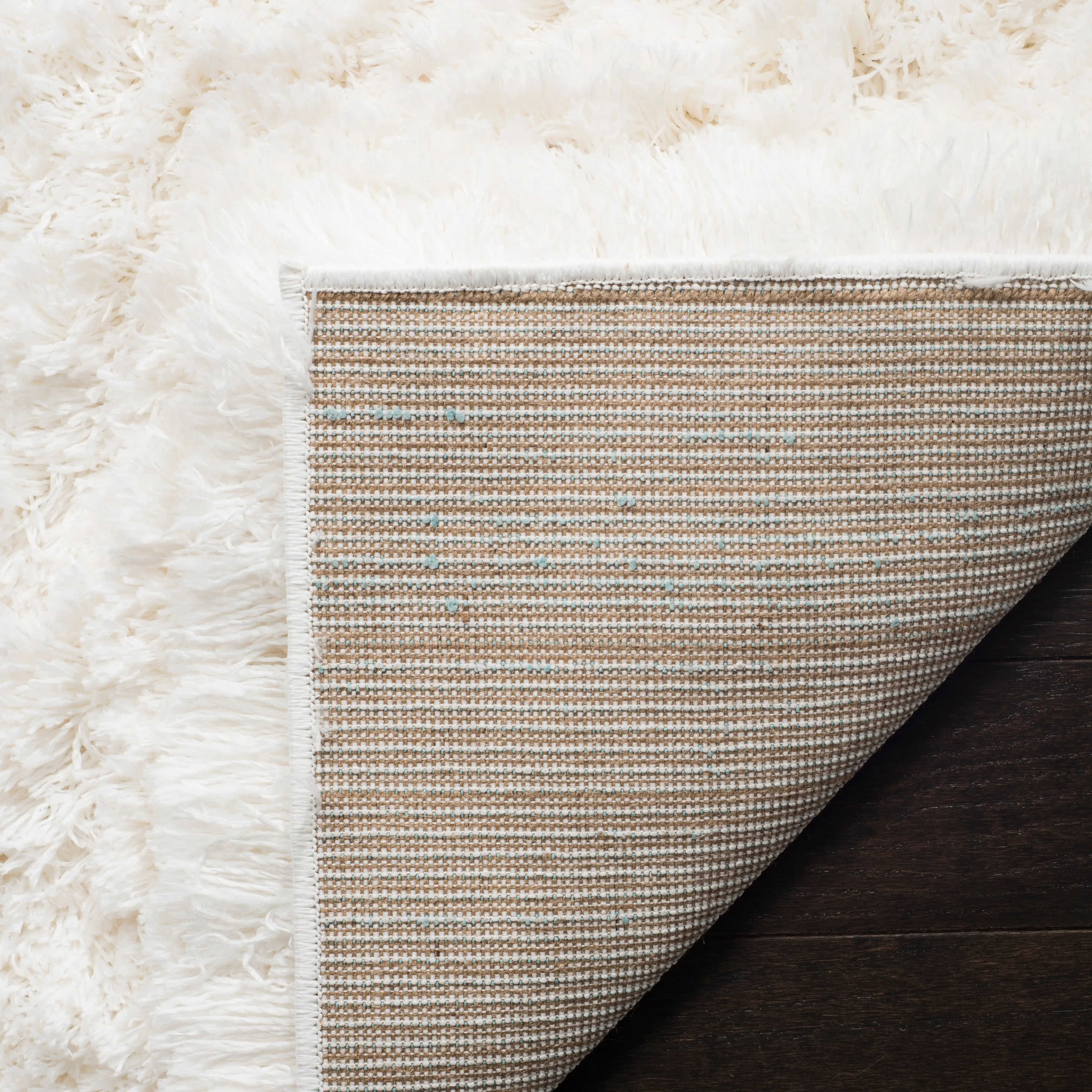 SAFAVIEH Polar Shag Alabama Glam Solid 3-inch Extra Thick