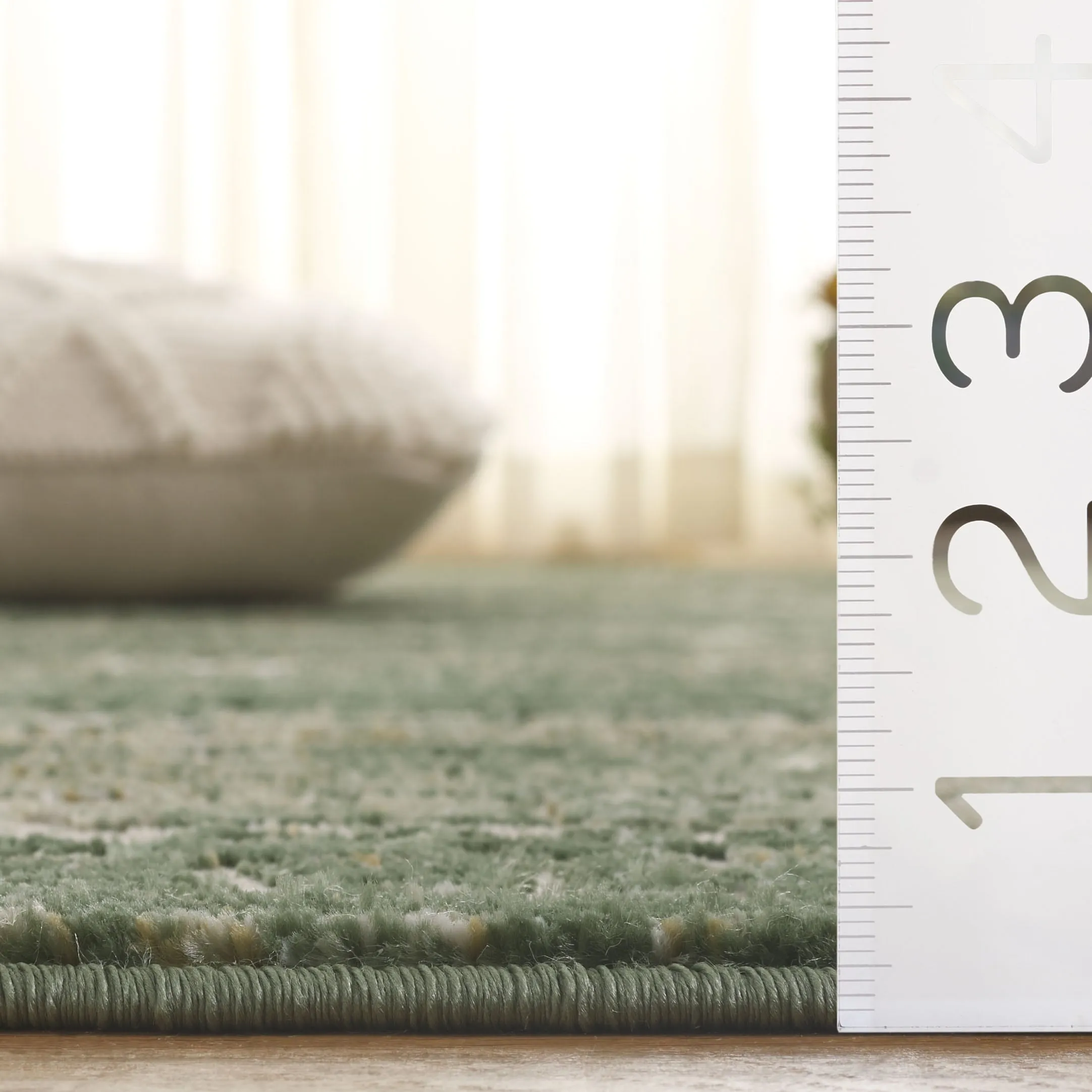 SAFAVIEH Prestige Mirtie Contemporary Rug