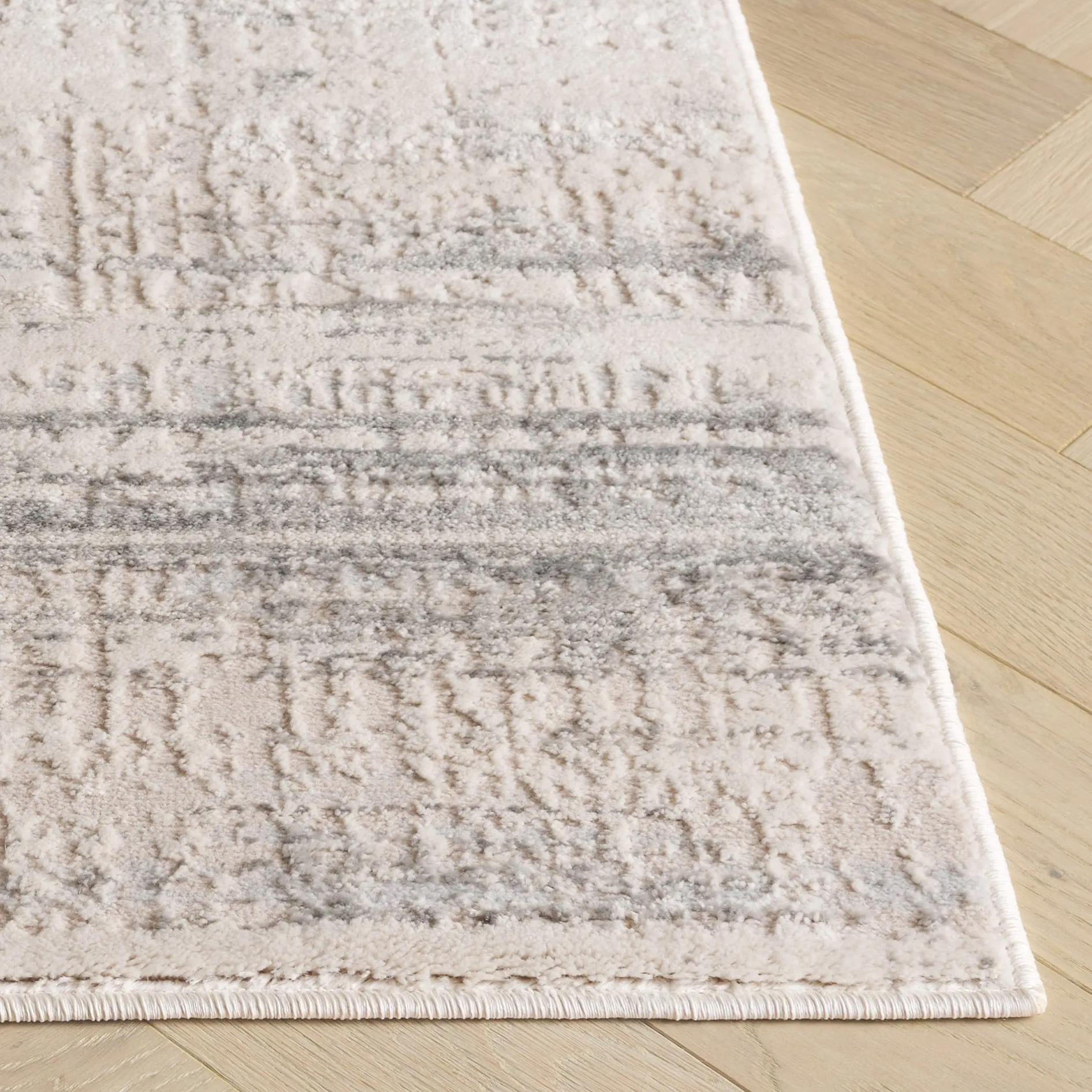 SAFAVIEH Prestige Mirtie Contemporary Rug