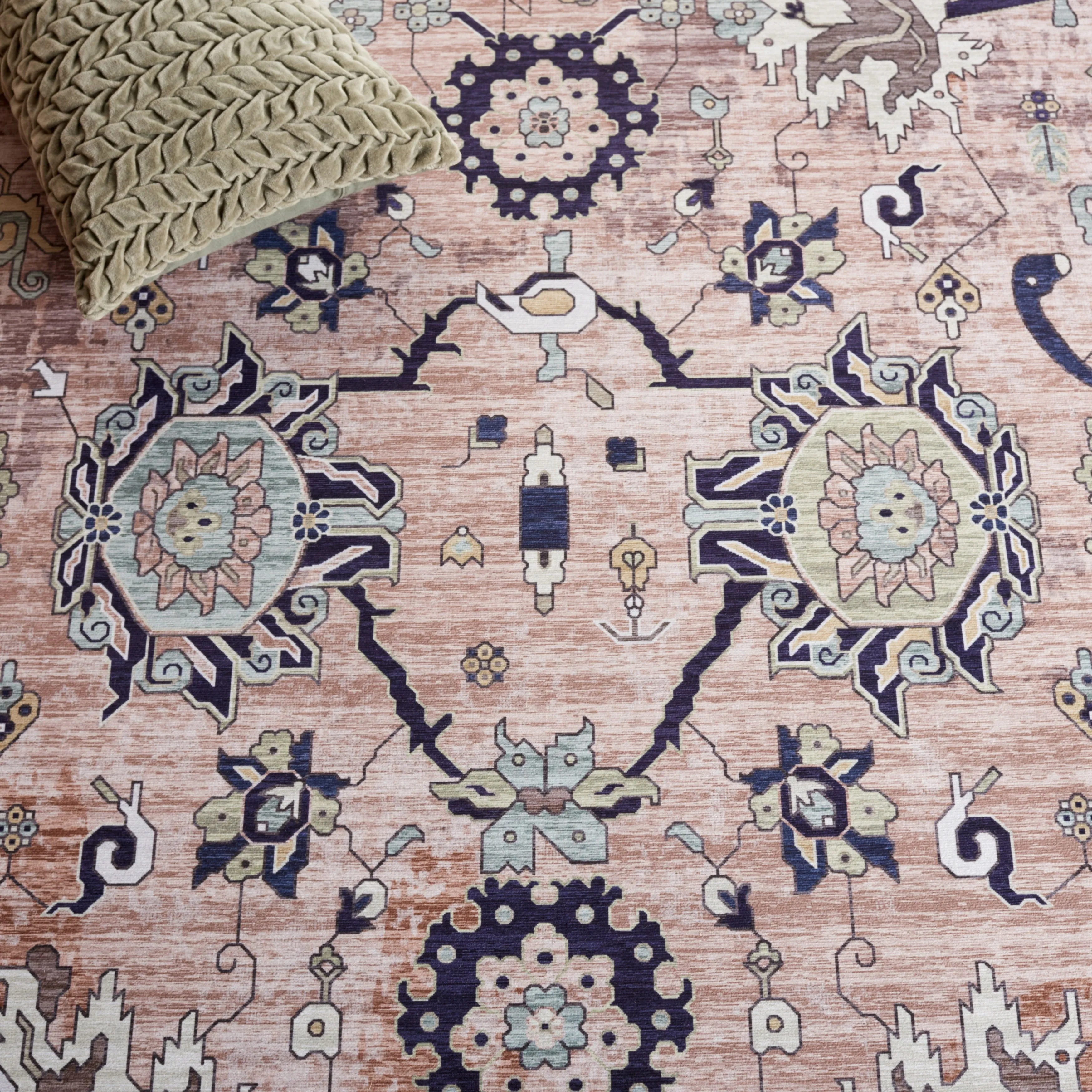 SAFAVIEH Tucson Easter Transitional Machine Washable Rug