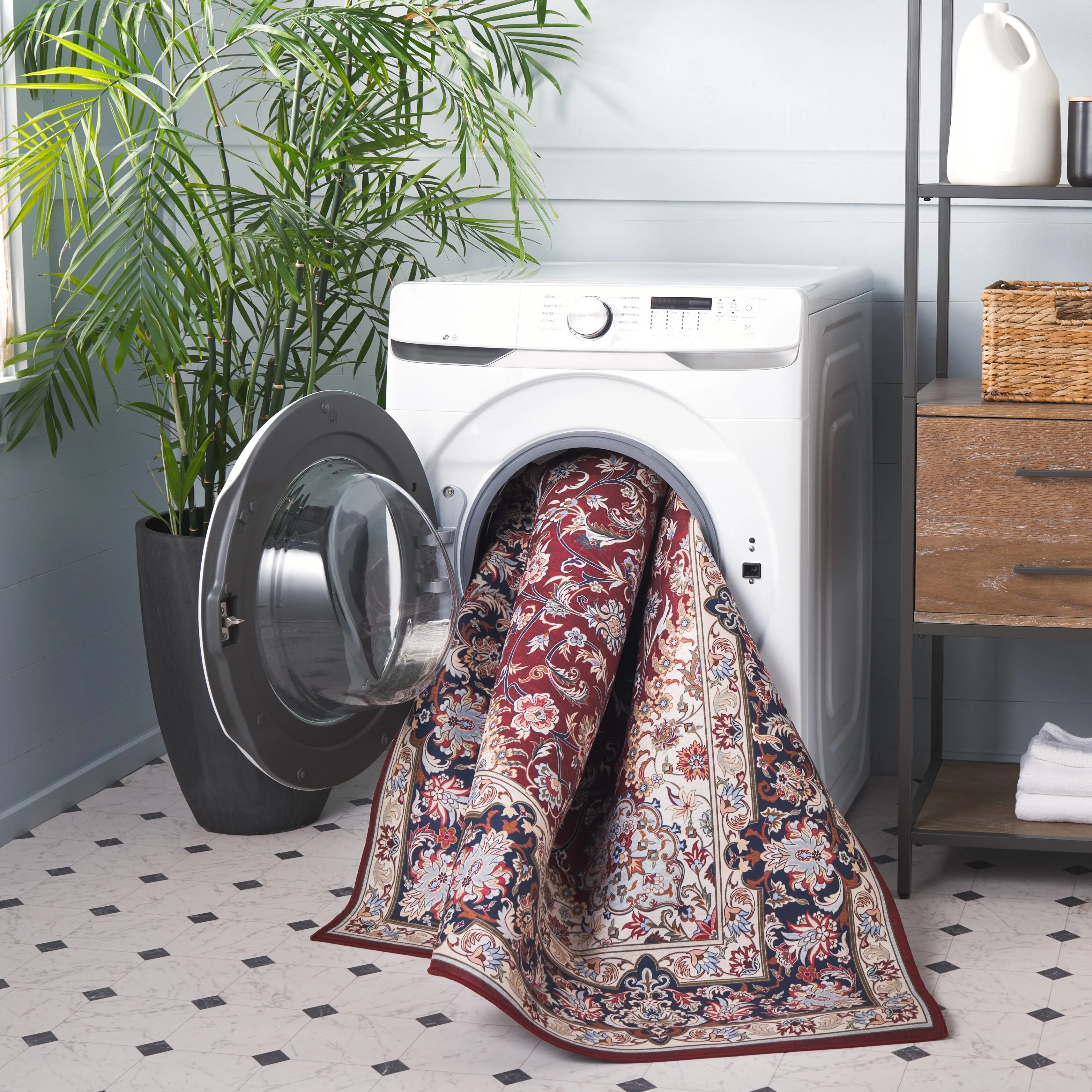 SAFAVIEH Tucson Machine Washable Slip Resistant Aline Traditional Rug
