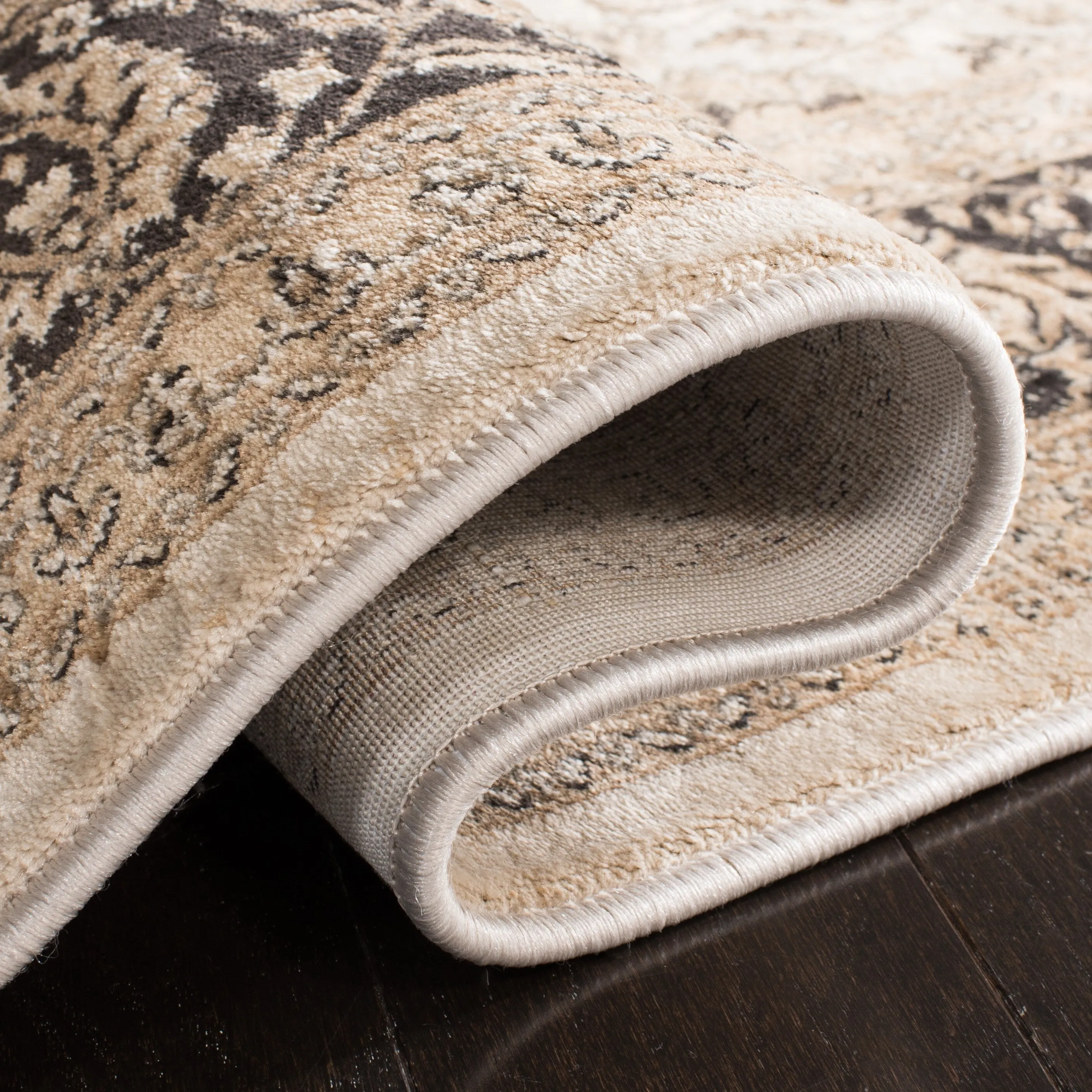 SAFAVIEH Vintage Distressed Boho Blanch Oriental Rug