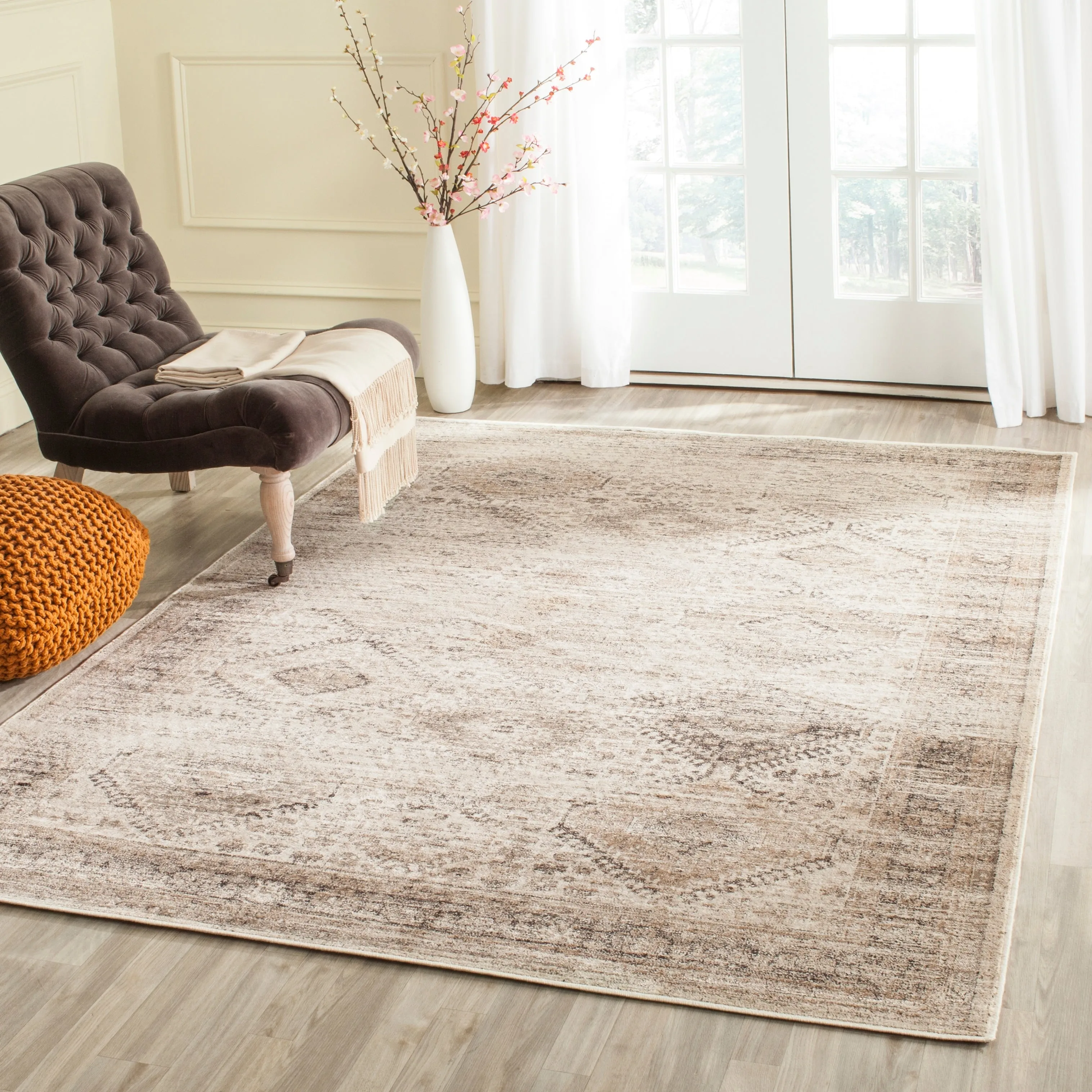 SAFAVIEH Vintage Distressed Boho Leola Oriental Rug