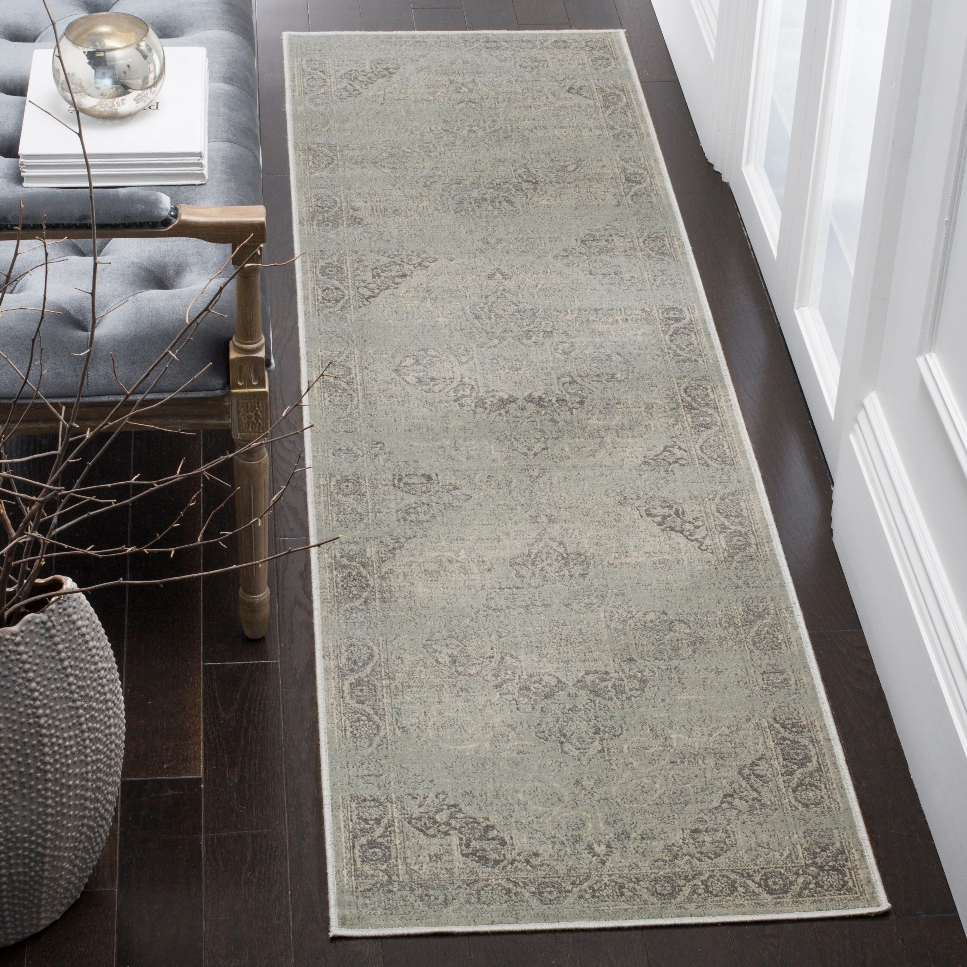 SAFAVIEH Vintage Distressed Boho Leonora Oriental Rug
