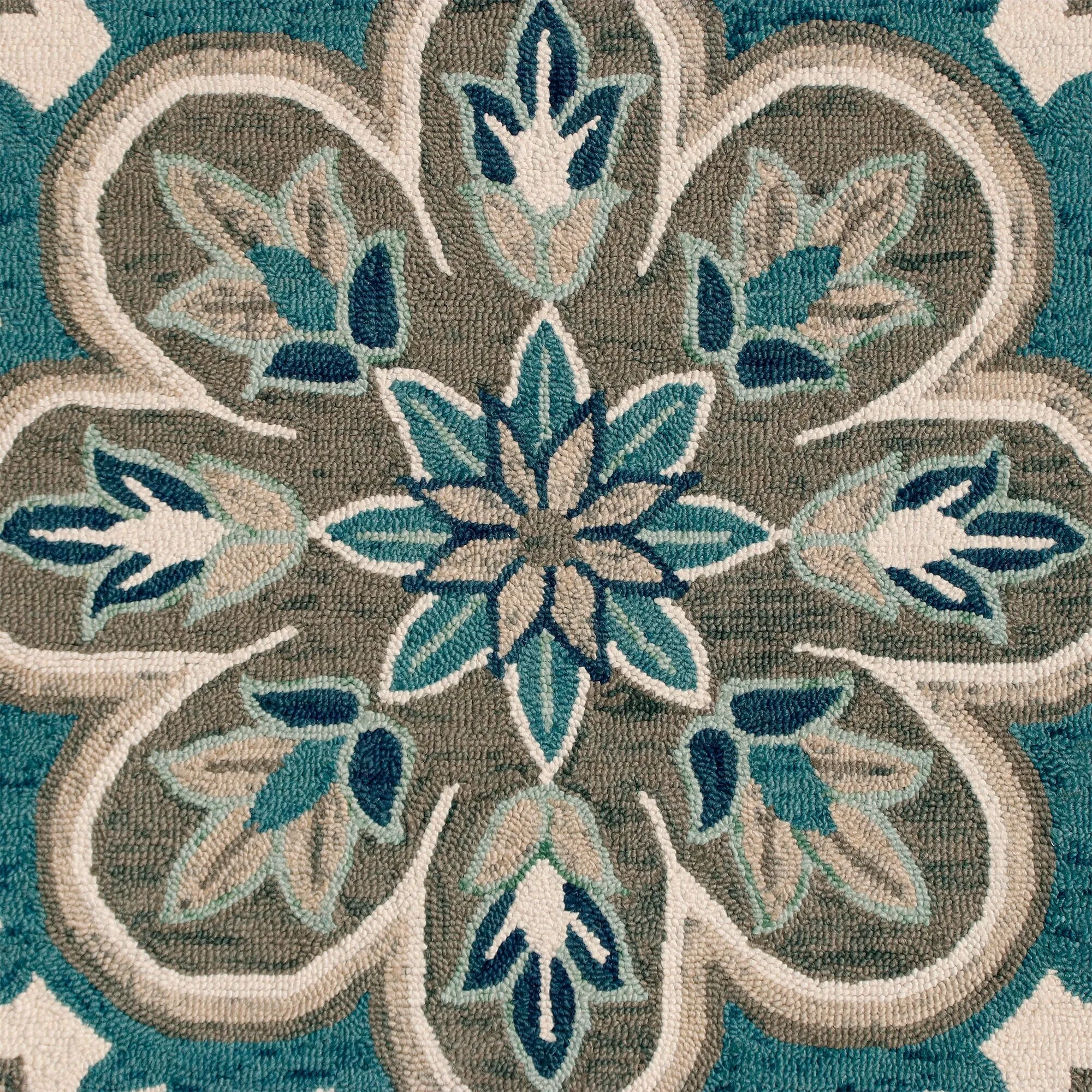 Sevita Dana Aqua Blue/Gray Bohemian Medallion Hand-Tufted Wool Round Rug
