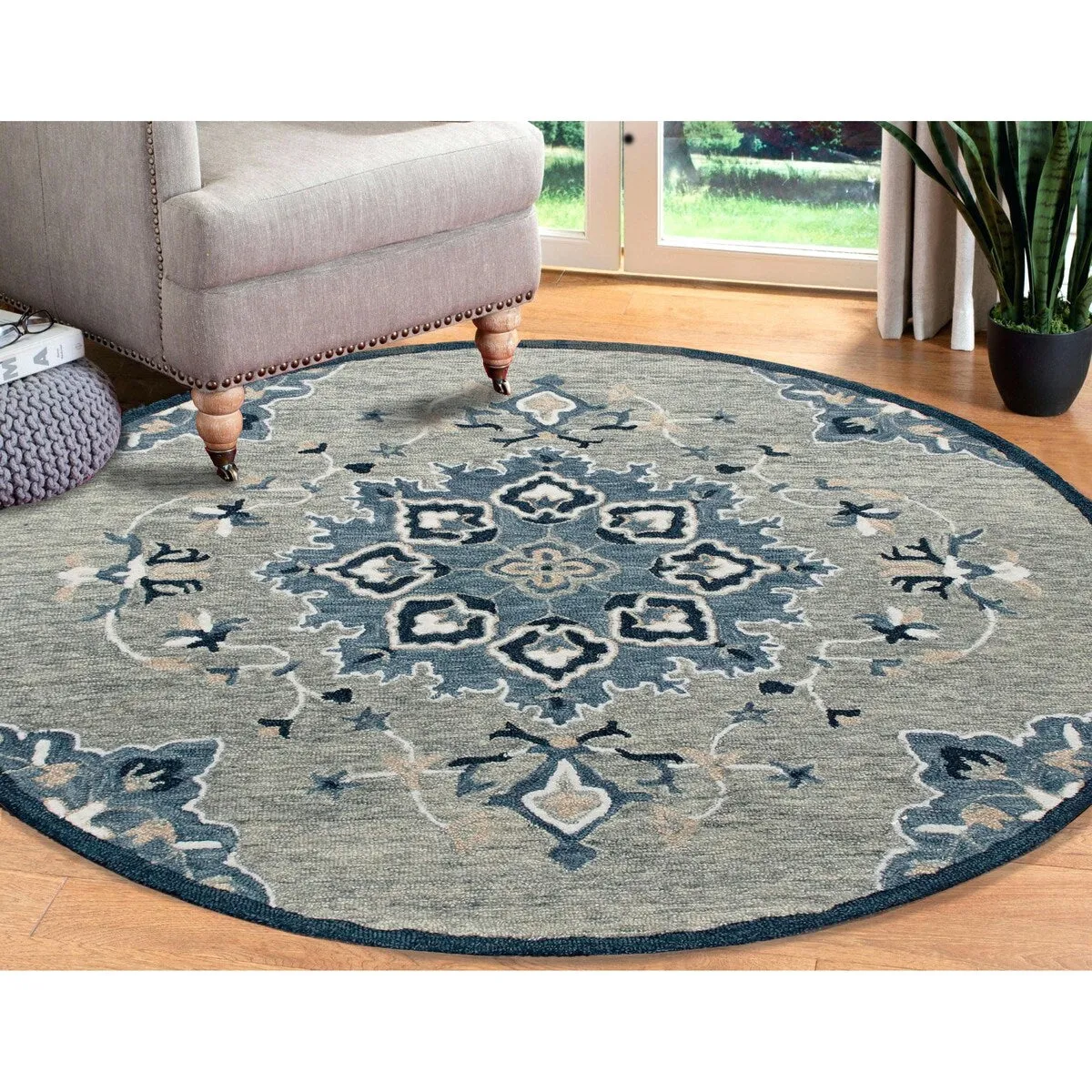 Sevita Grey/Blue Medallion Round Area Rug