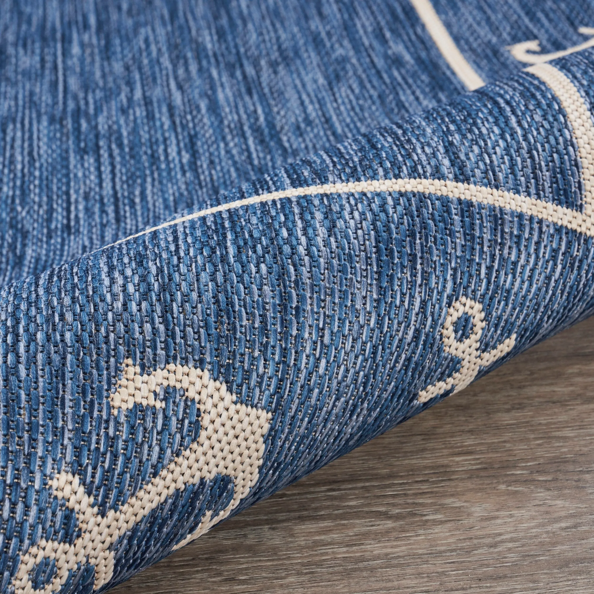Sevita Navy Blue/White Nautical Anchor Border Indoor Outdoor Rug