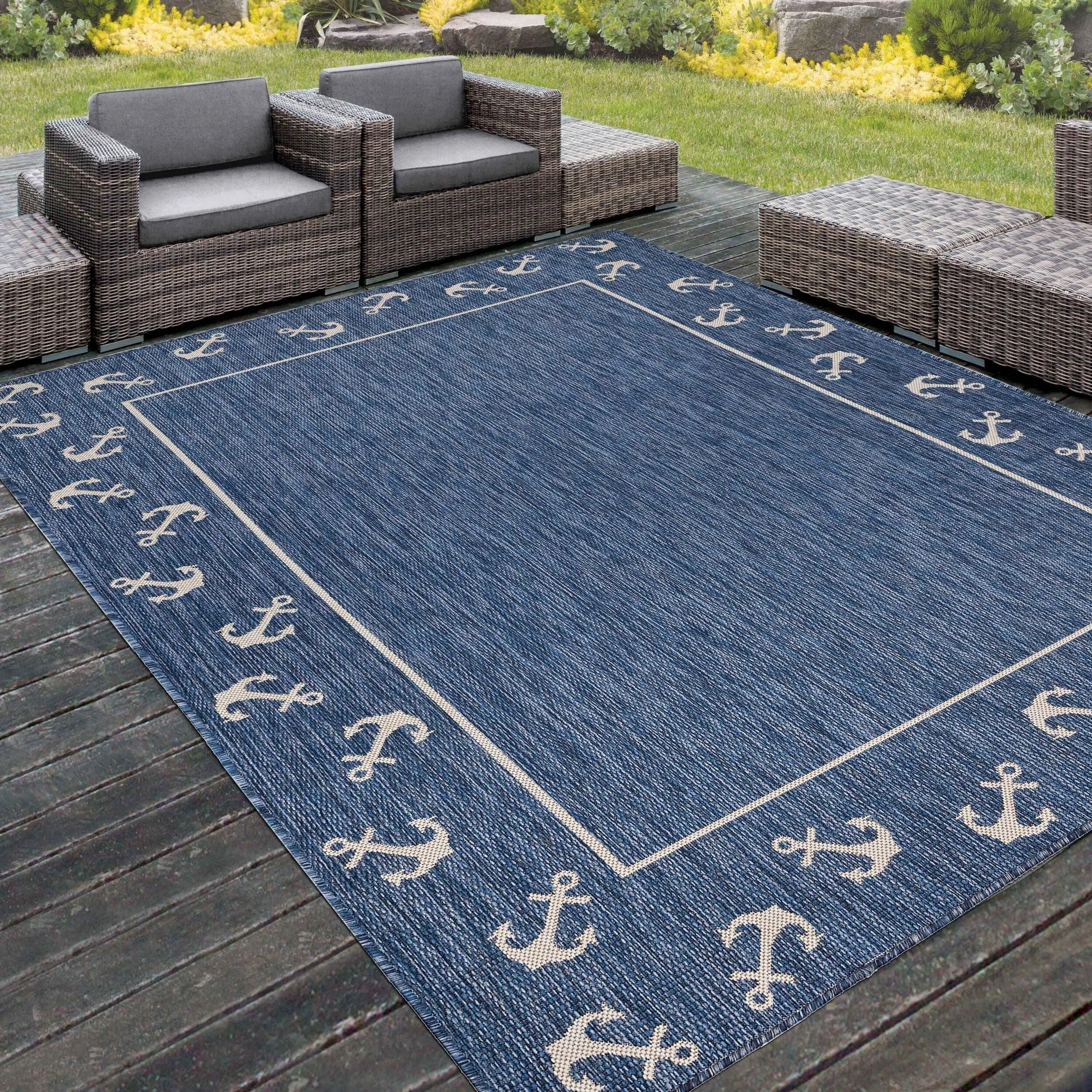 Sevita Navy Blue/White Nautical Anchor Border Indoor Outdoor Rug