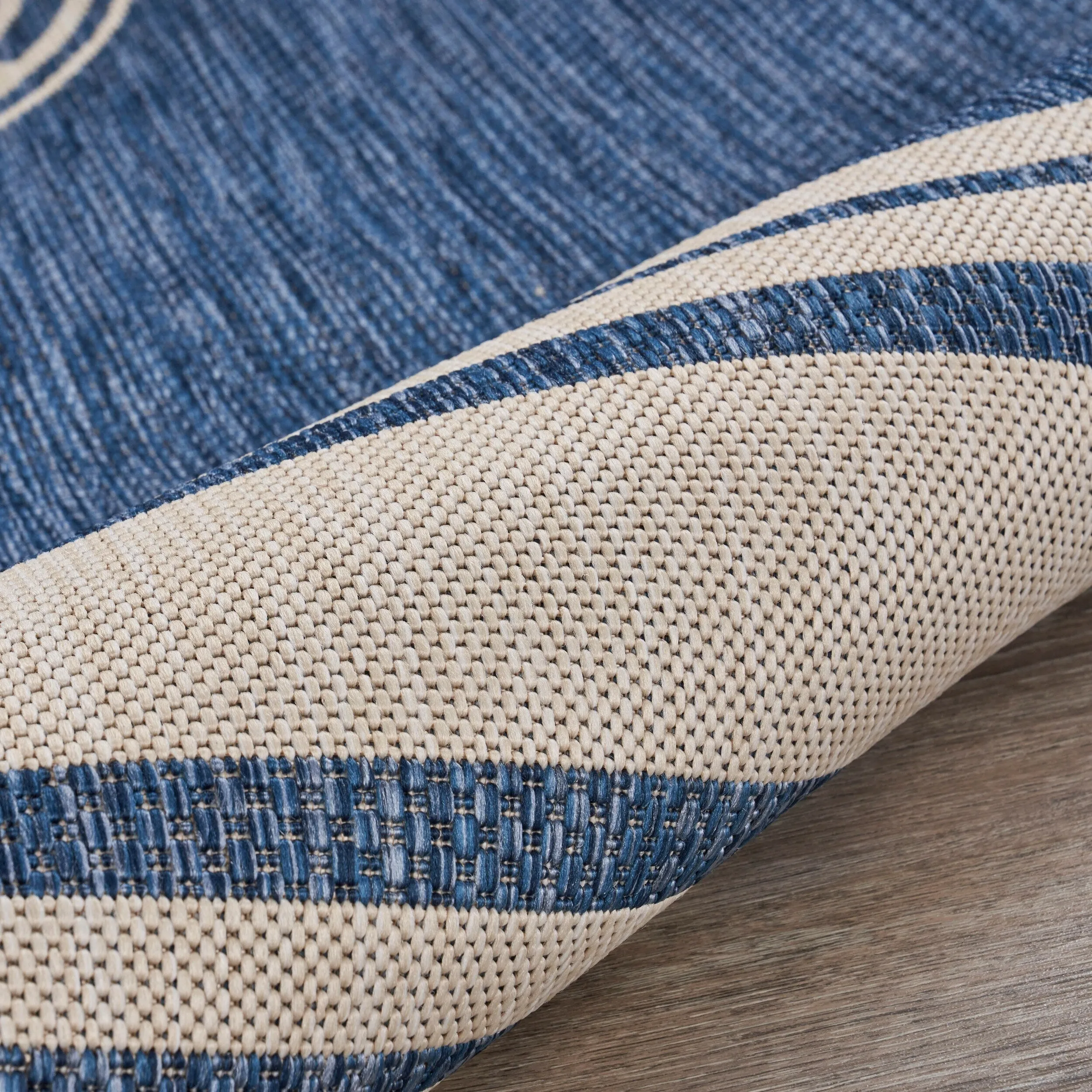 Sevita Navy Blue/White Nautical Navigation Indoor Outdoor Rug
