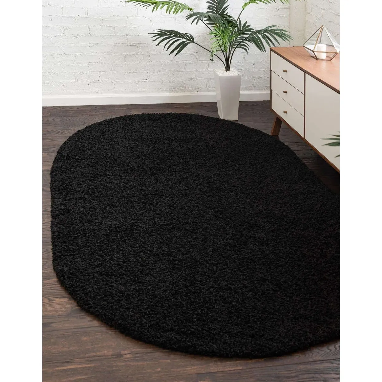 Shag Laurian Collection Area Rug