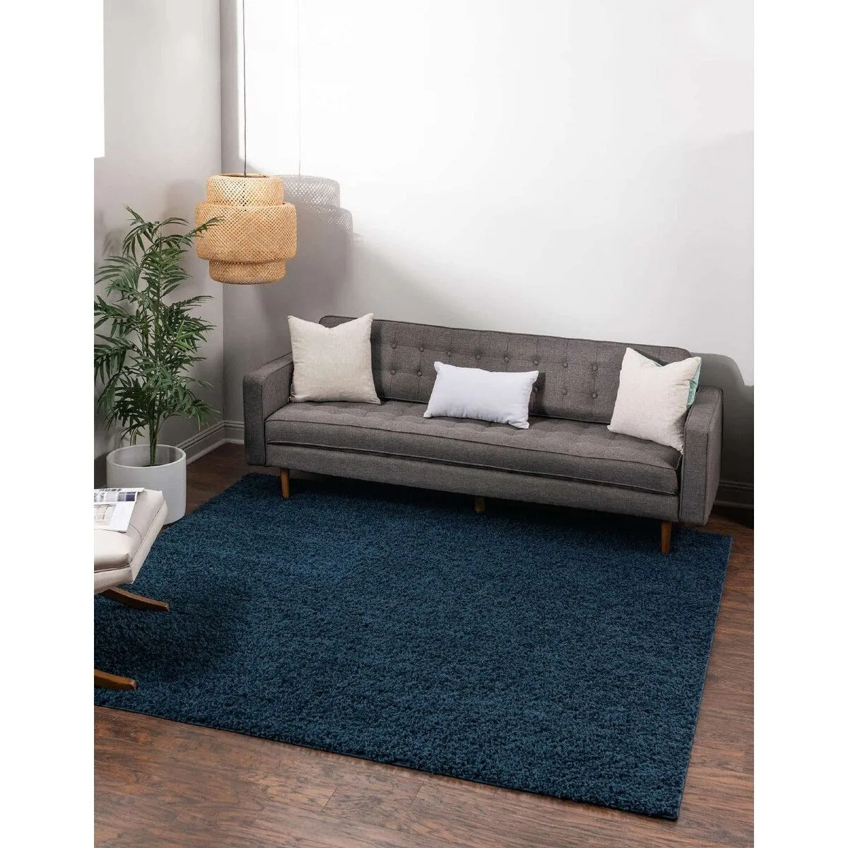 Shag Laurian Collection Area Rug