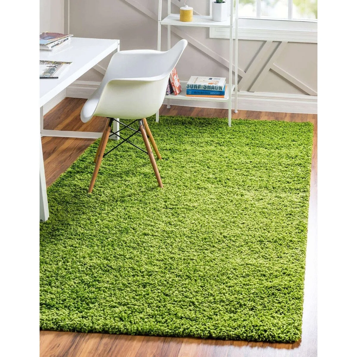 Shag Laurian Collection Area Rug