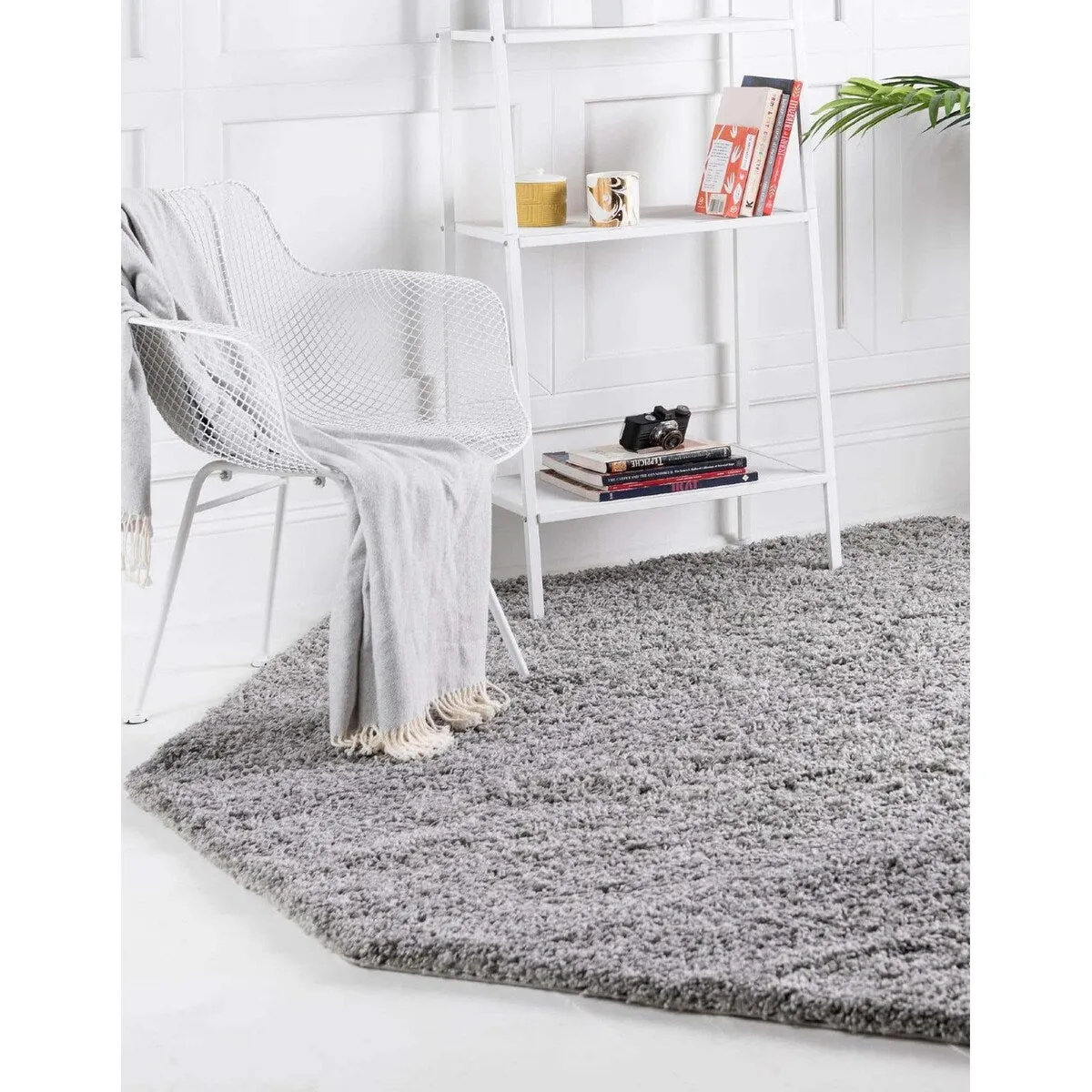Shag Laurian Collection Area Rug