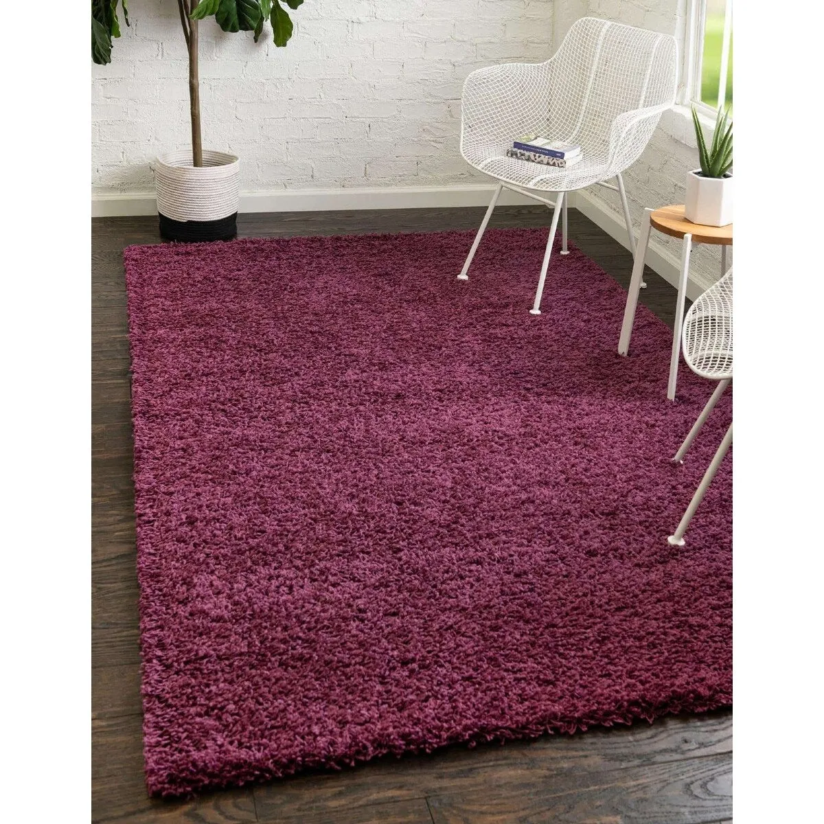 Shag Laurian Collection Area Rug