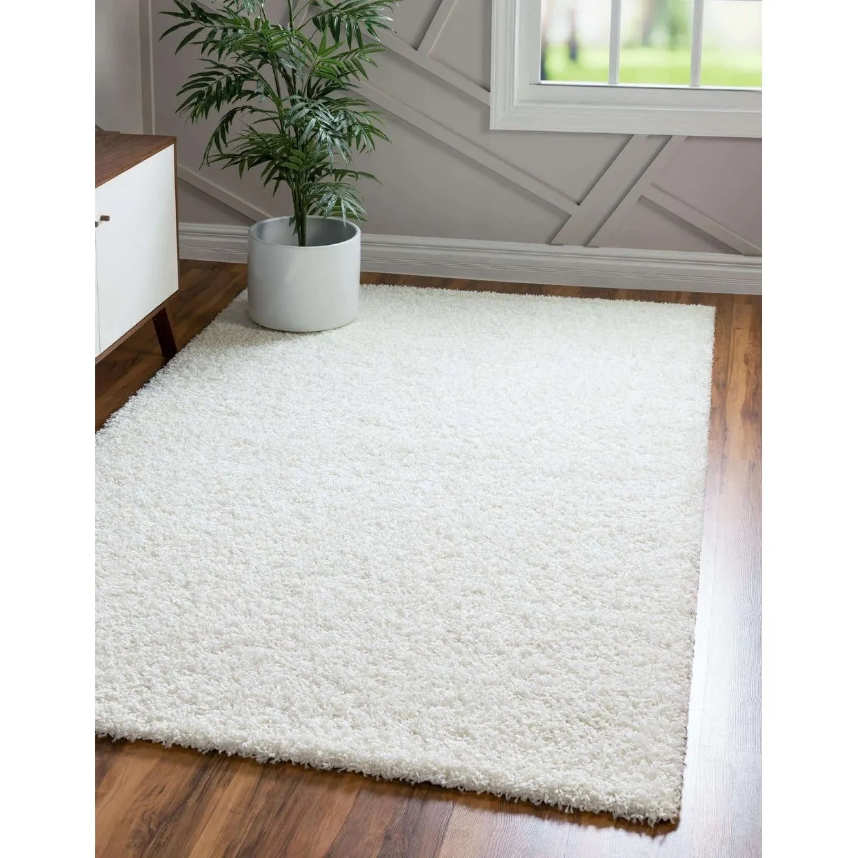 Shag Laurian Collection Area Rug