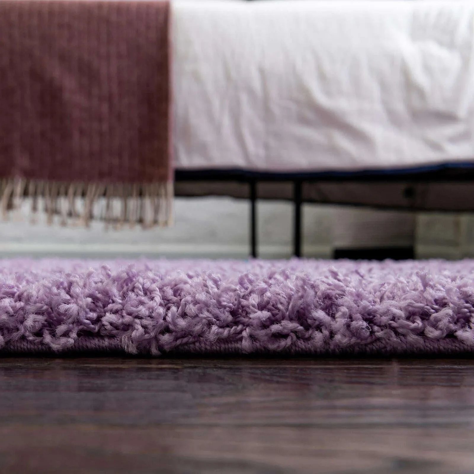 Shag Laurian Collection Area Rug