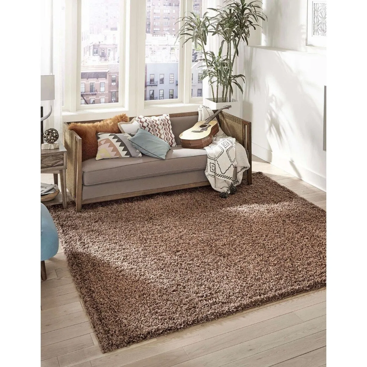 Shag Laurian Collection Area Rug