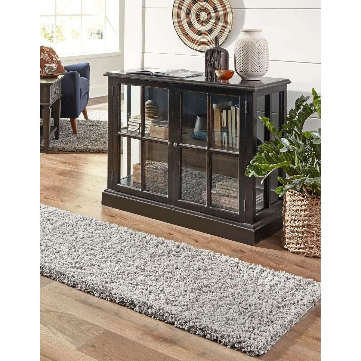 Shag Laurian Collection Area Rug