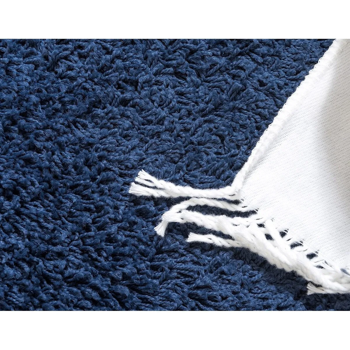 Shag Laurian Collection Area Rug