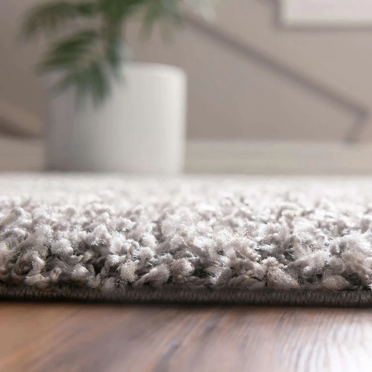 Shag Laurian Collection Area Rug