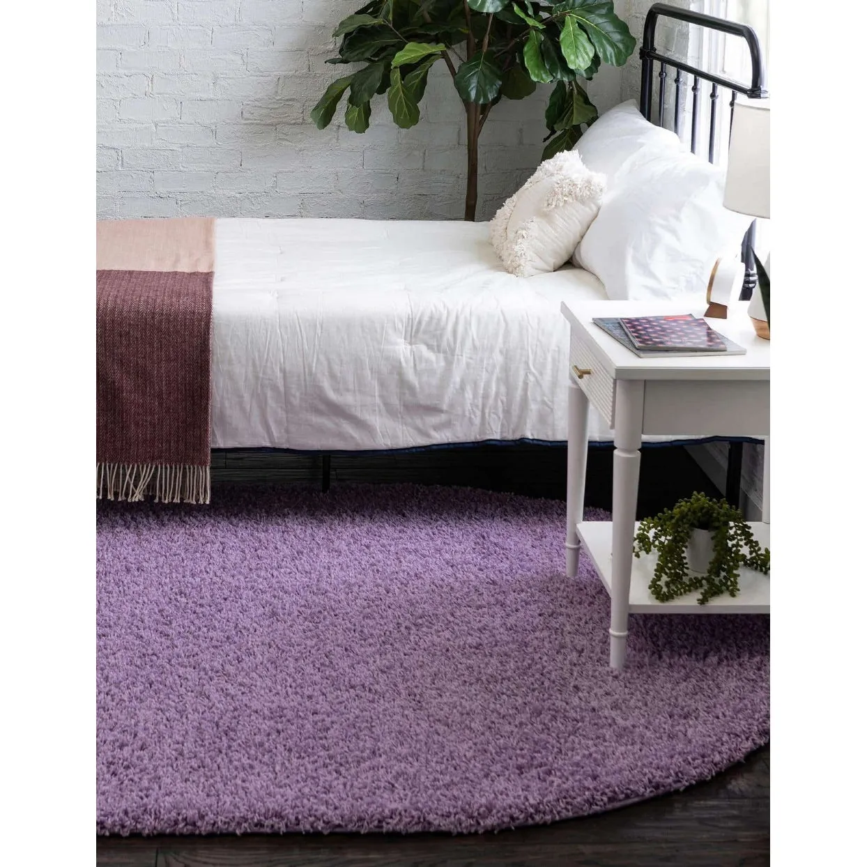 Shag Laurian Collection Area Rug
